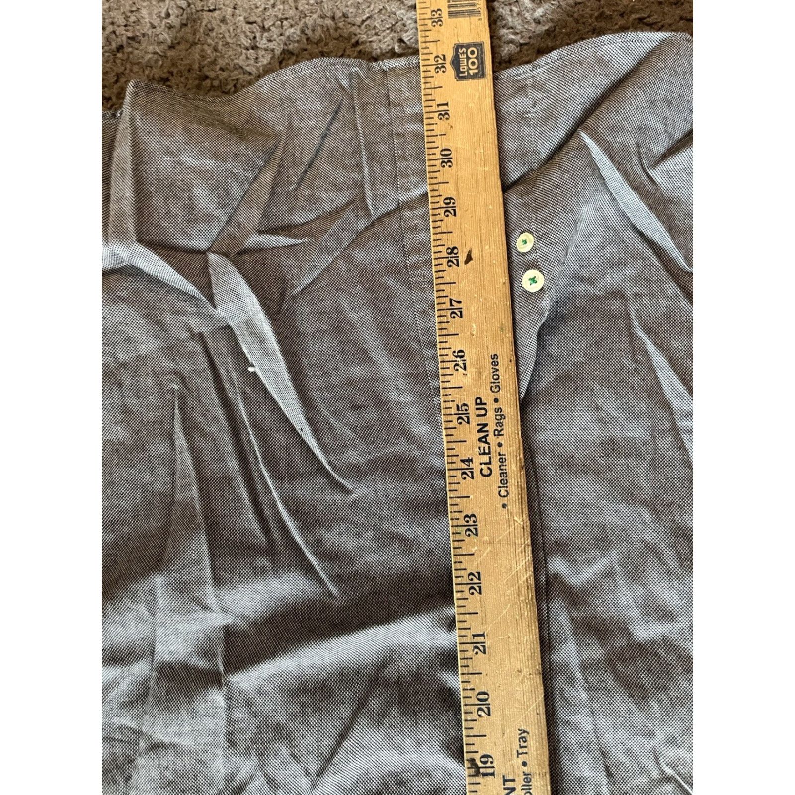 Tommy Hilfiger VINTAGE Tommy Hilfiger Shirt Mens 16.5 34/35 Gray Solid Button Up Long Sleeve Size US L / EU 52-54 / 3 - 5 Thumbnail