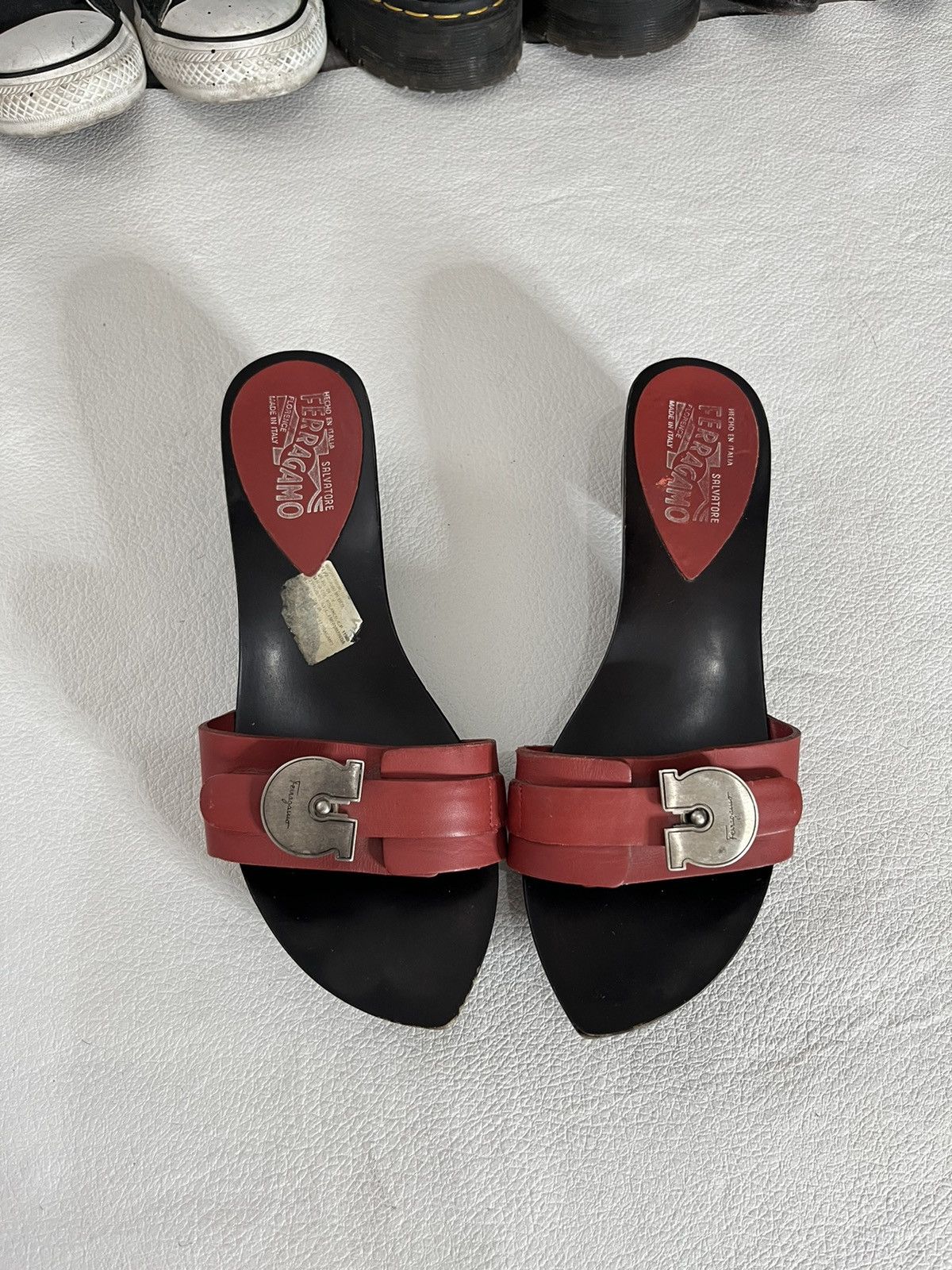 salvatore ferragamo slides