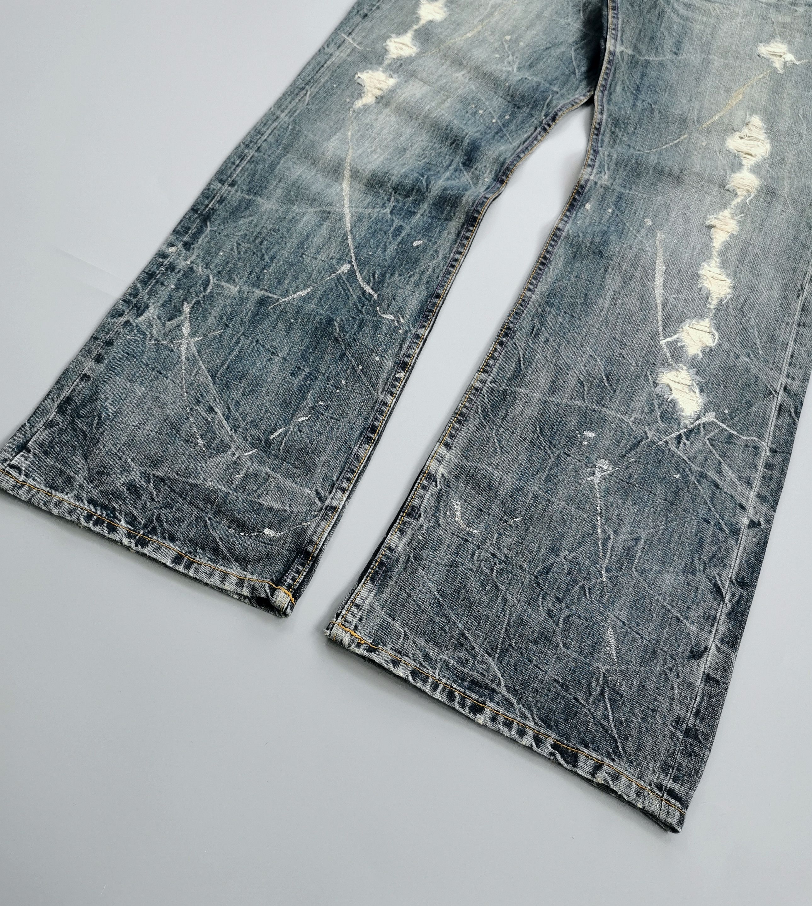 Le Grande Bleu (L.G.B.) Avant Garde Flared Thrashed Ripped Paint Splatter Denim Size US 36 / EU 52 - 7 Thumbnail
