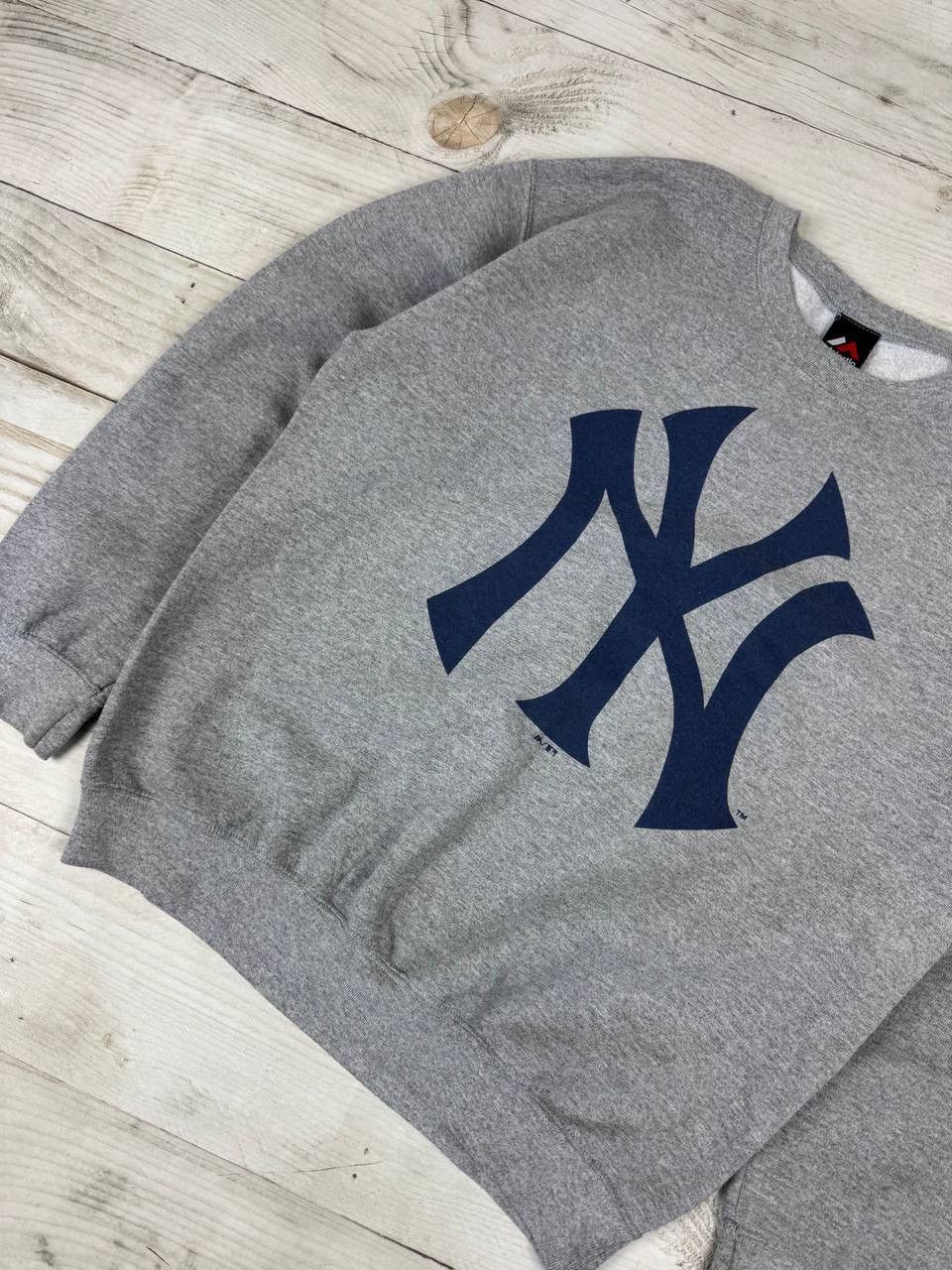 Majestic Vintage Majestic New York Yankees Sweatshirt Big Logo Y2K Size US M / EU 48-50 / 2 - 3 Thumbnail