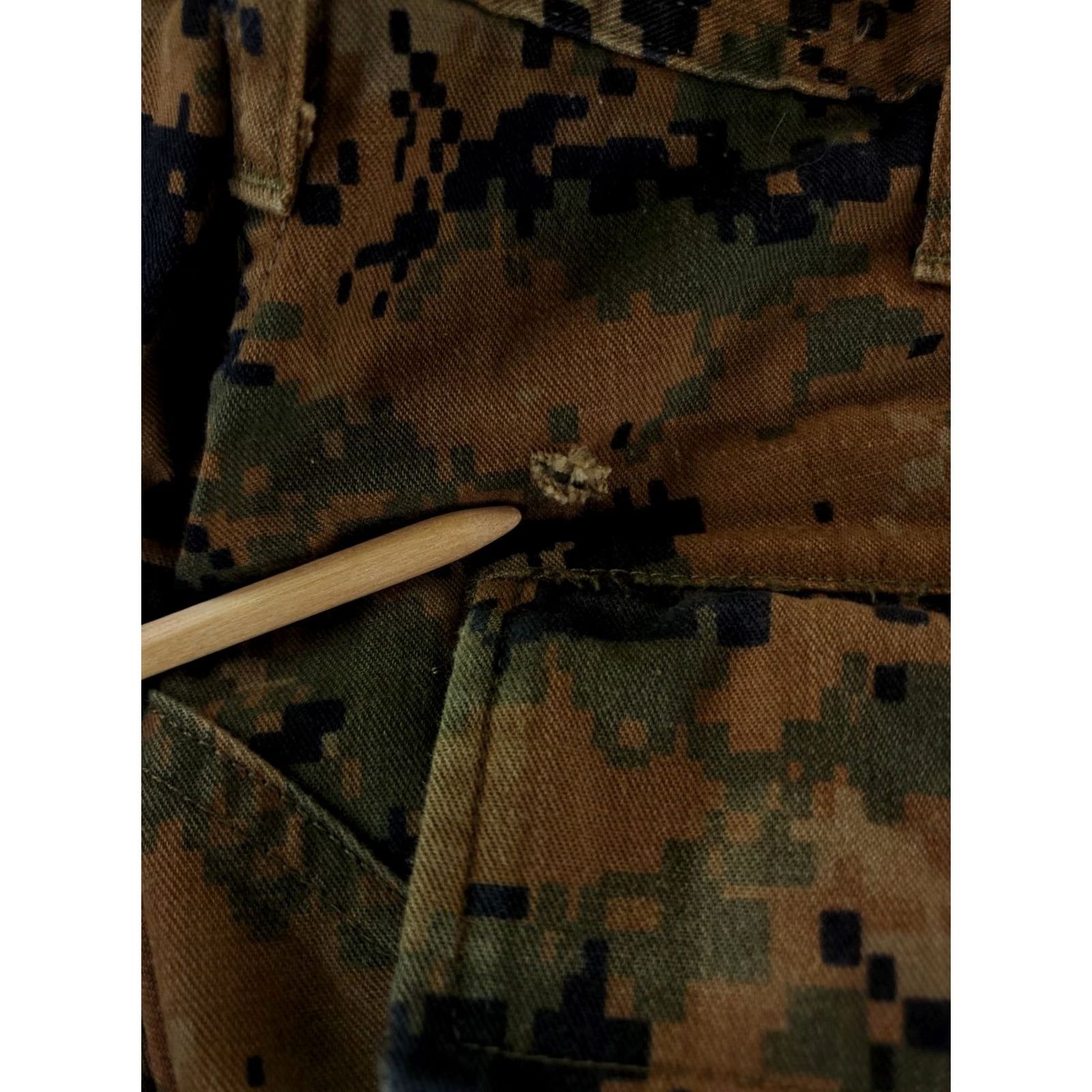 Vintage US Navy Pants Marpat Camo Mens S Reg 28x32 Cargo Camo 28x32 Mens Regular Size US Navy PANTS Mens S Reg Camo Marpat Size US 28 / EU 44 - 4 Thumbnail