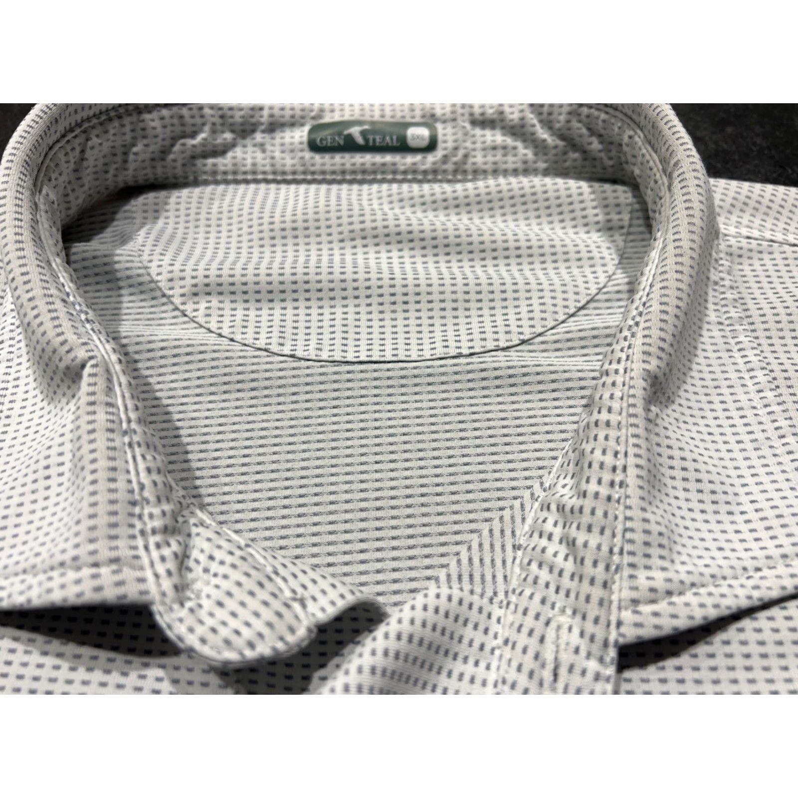 Vintage Genteal Polo Shirt Mens 3XL Golf Performance Short Sleeve Wicking Gray Polyester Breathable Moisture Wicking Logo Regular Collared Button Polo Mens Size US XXL / EU 58 / 5 - 6 Thumbnail