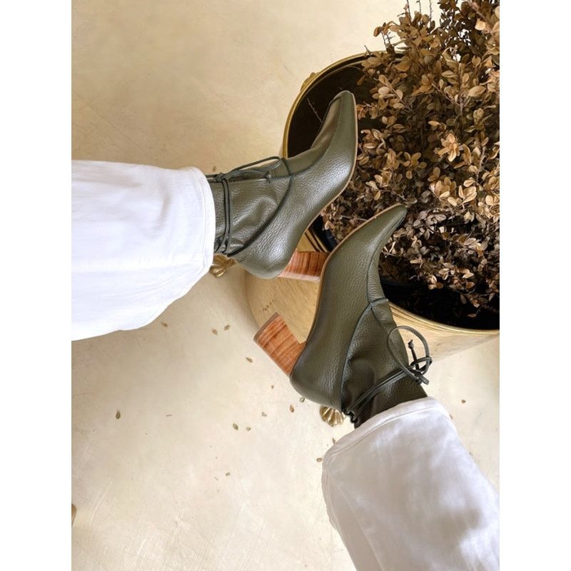 Anthropologie Stivali Size 38 (US 7/7.5) Olive Leather Ankle Boots Size US 7 / IT 37 - 2 Thumbnail