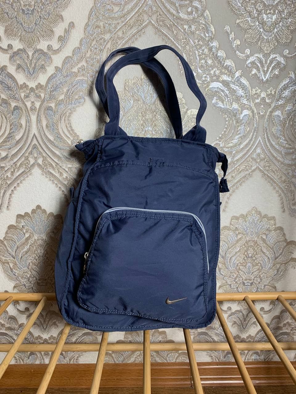 Nike Vintage Nike Retro Nylon Bag Casual Drill Swoosh Y2K 90s Size ONE SIZE - 1 Thumbnail