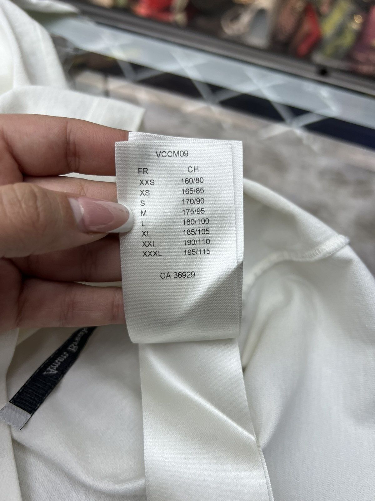 Louis Vuitton Louis Vuitton Graffti White Tee Size US XXL / EU 58 / 5 - 10 Thumbnail