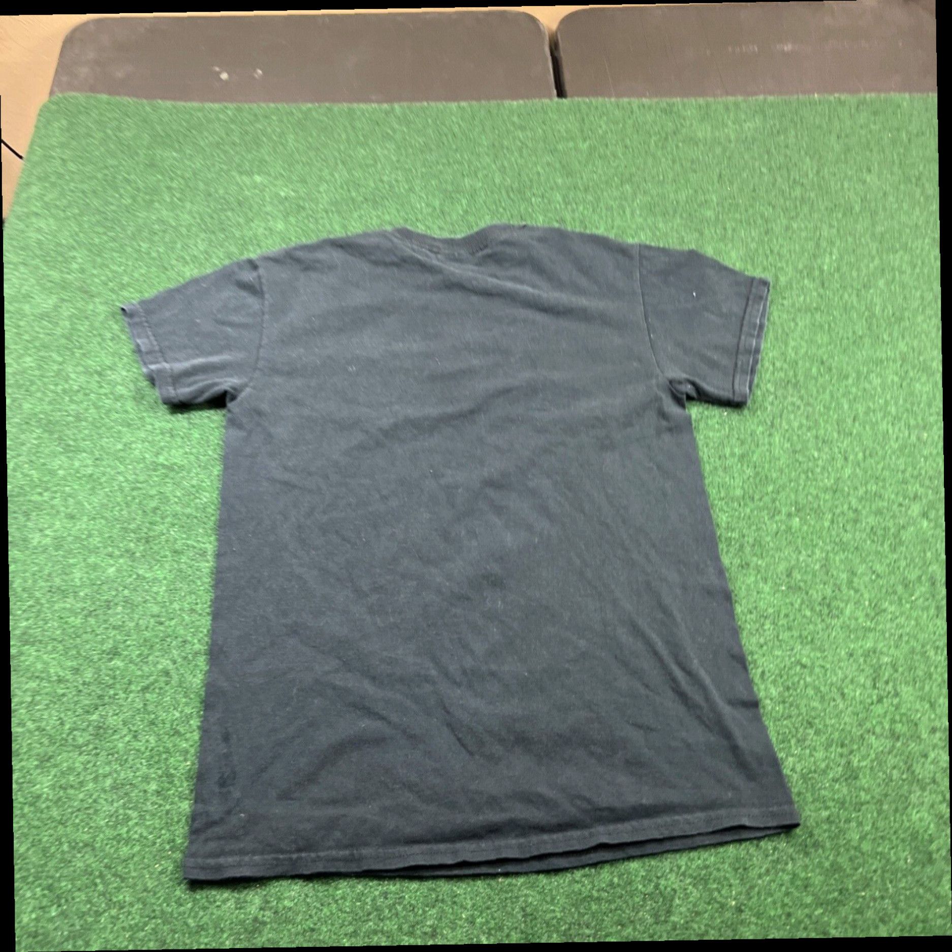 Gildan Wicked Pretty Skateboard Band Shirt Size Small Rare Shirt Fast Shipping Size US S / EU 44-46 / 1 - 5 Thumbnail