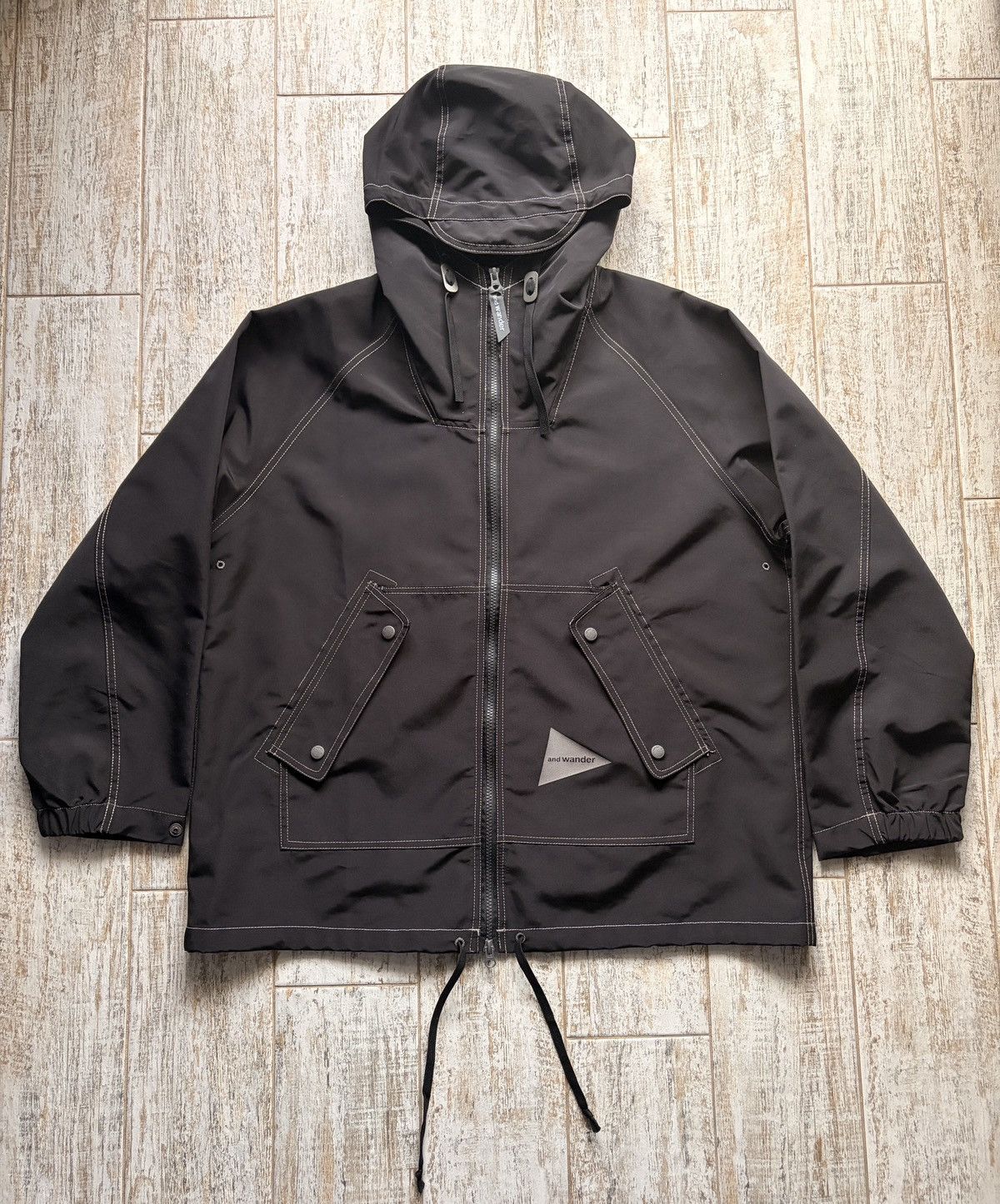 And Wander And Wander Black Windbreaker Size L Made in Japan Gorpcore Size US L / EU 52-54 / 3 - 1 Thumbnail
