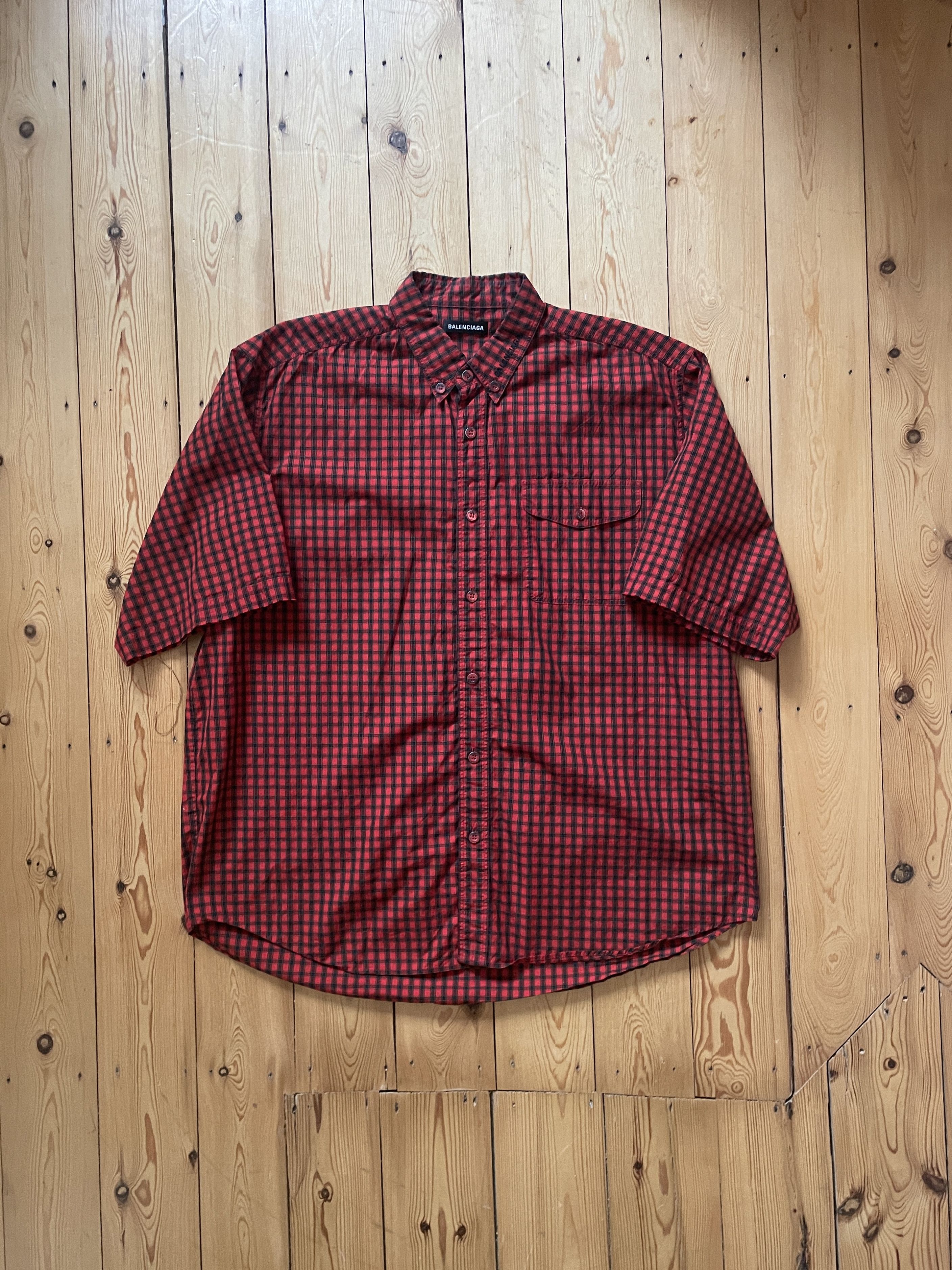 Balenciaga Balenciaga - Raw Hem Short Sleeve Cotton Poplin Shirt Size US L / EU 52-54 / 3 - 1 Thumbnail