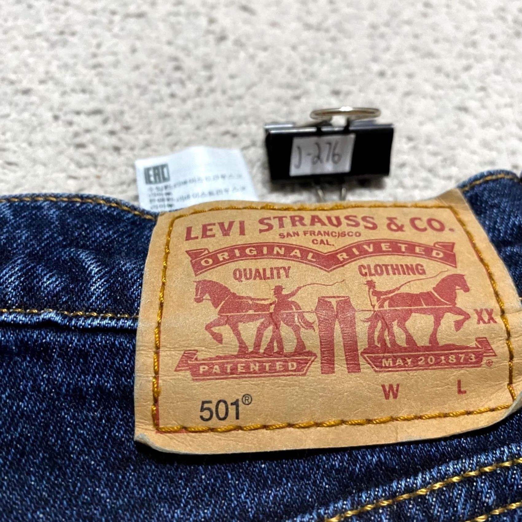 Levi's Levi's 501 Jeans Mens sz 26x28 Dark Wash Blue Denim Straight High Rise Size US 26 / EU 42 - 3 Thumbnail