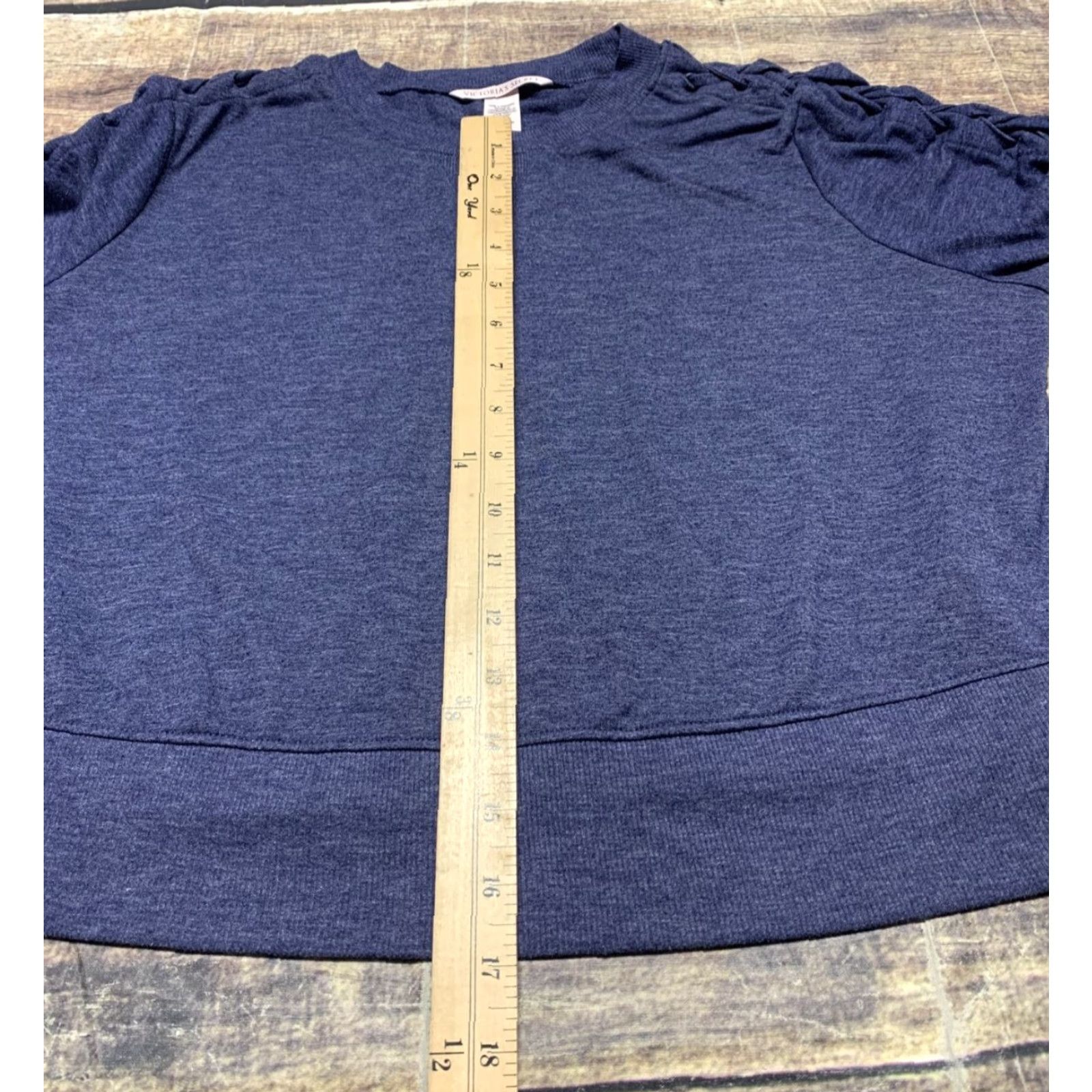 Victoria's Secret Victoria's Secret Woman's Long Sleeve Shirt XS Blue Pullover Crew Neck Laced Arm, Casual, Solid, Regular Fit, Fall Spring Summer Winter, Women Size XS / US 0-2 / IT 36-38 - 5 Thumbnail