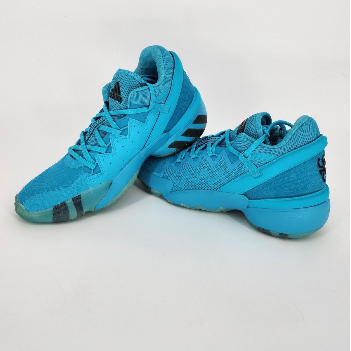 Adidas Adidas D.O.N. Issue 2 Crayola Signal Cyan Sky Blue Sneaker 9 Size US 9 / EU 42 - 7 Thumbnail