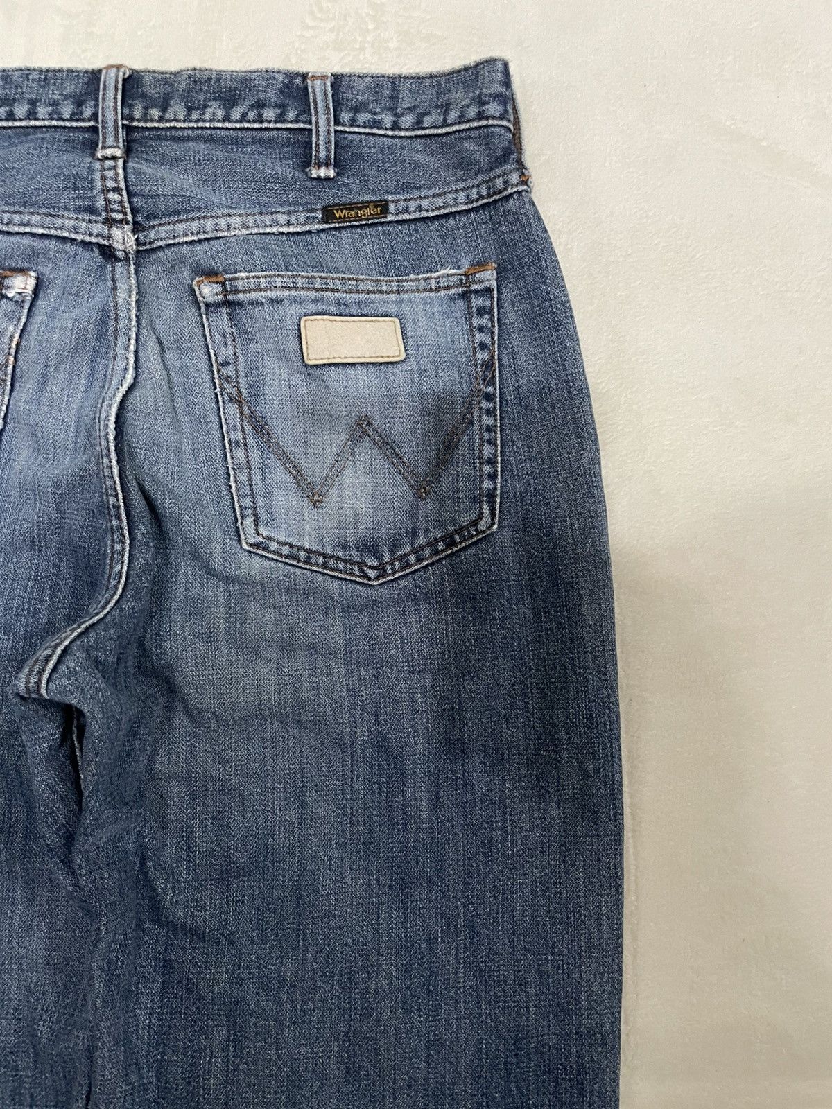Japanese Brand Vintage Wrangler Japanese Brand Distressed Faded Size US 33 - 11 Thumbnail