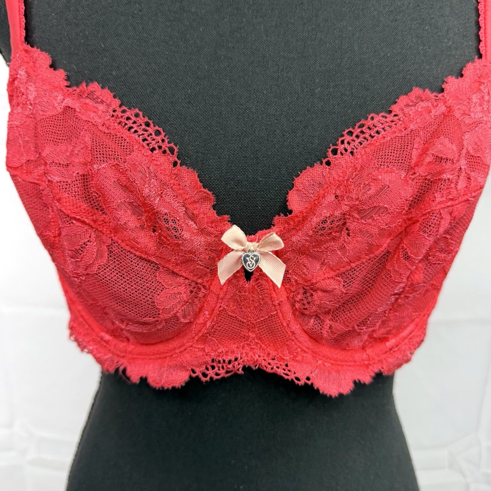 Victoria's Secret VINTAGE Victoria's Secret Unlined Demi Underwire Bra 38C Pink Womens Demi C Cup Underwired Size ONE SIZE - 2 Thumbnail