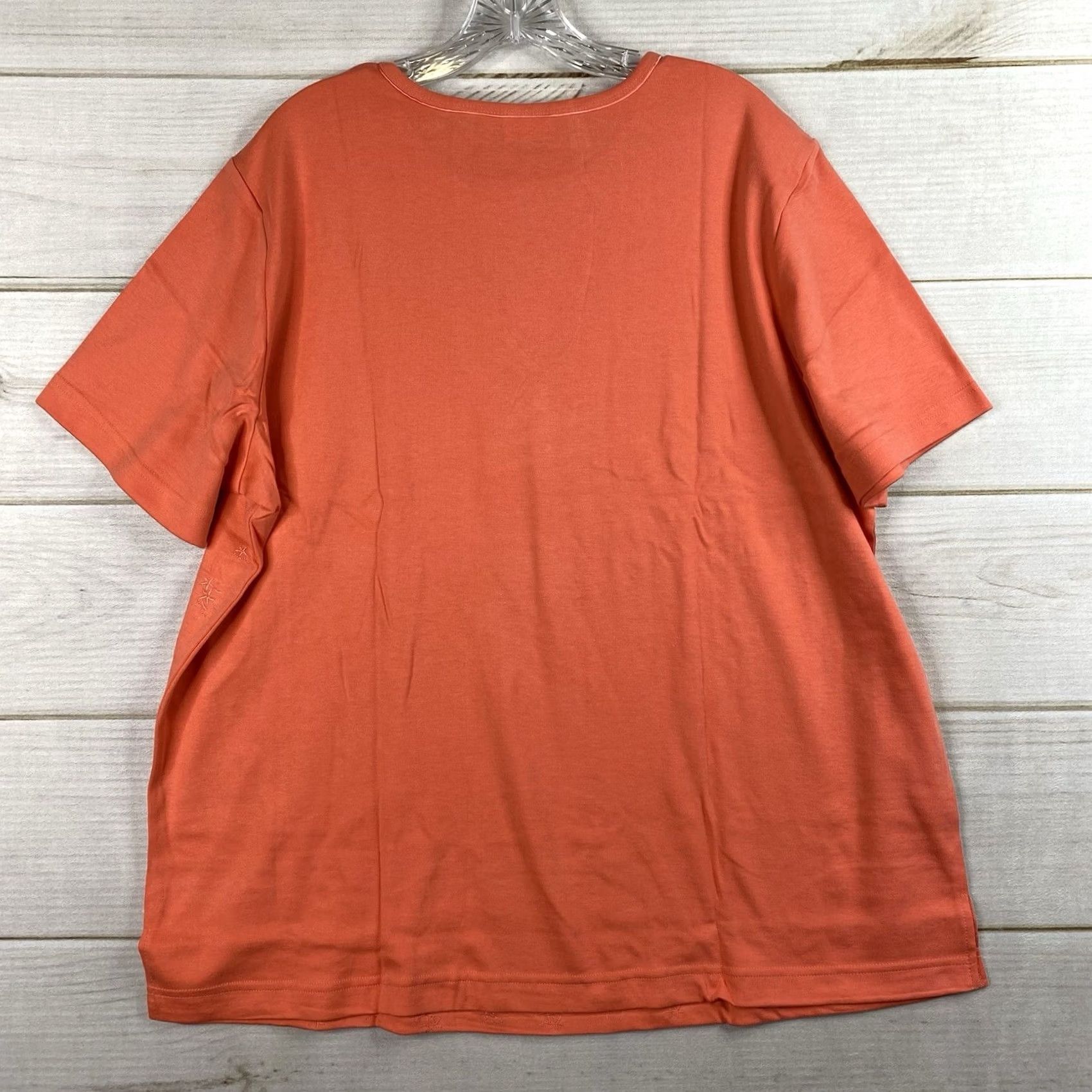 Vintage Bobbie Brooks Top Womens 18W 20W Coral Embroidered Tee Shirt Stretch NWT Modern Geometric Short Sleeve Adult Womens Size XXL / US 16-18 / IT 52-54 - 8 Thumbnail
