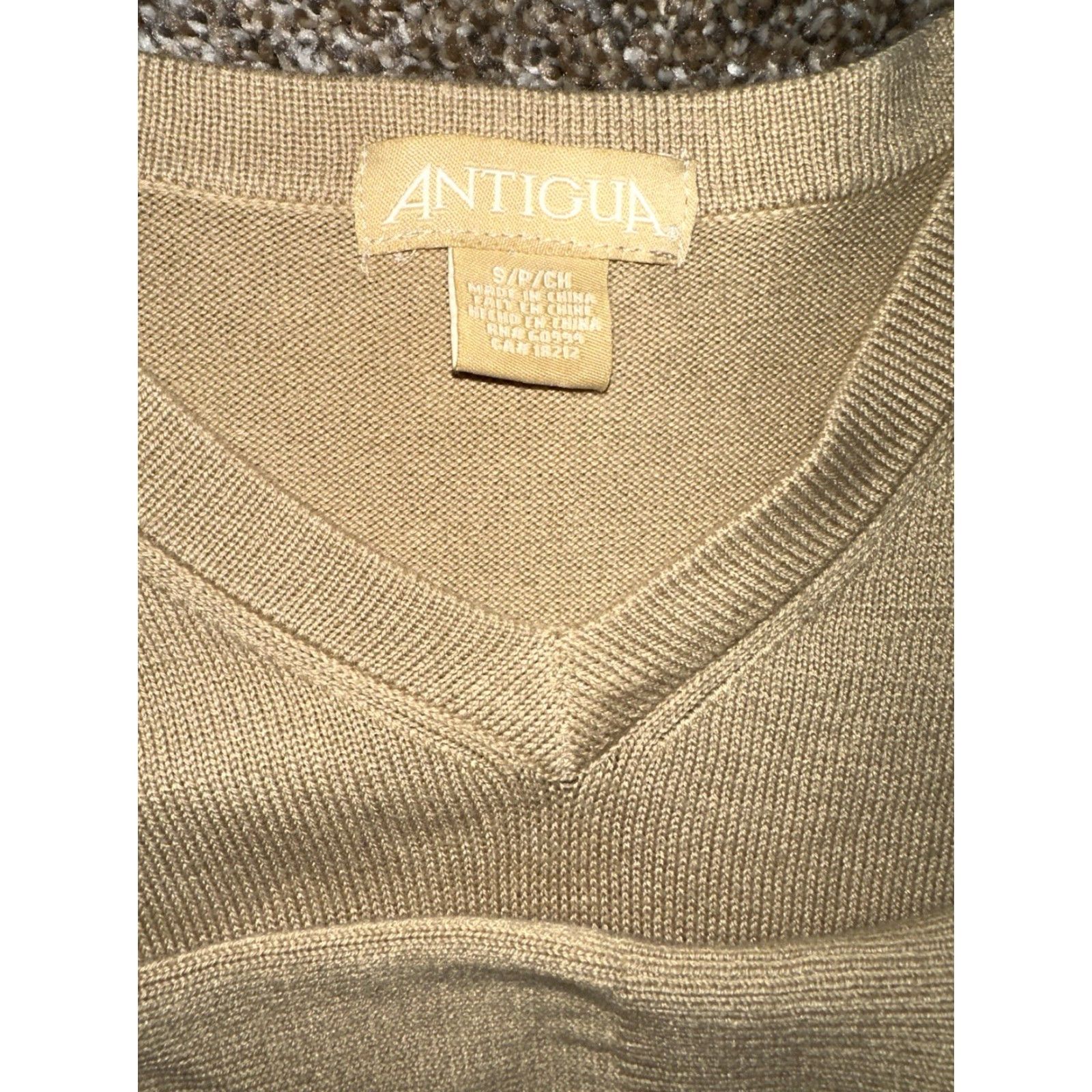 Vintage VINTAGE Antigua Men Sweater Pullover V-Neck Ribbed Green Bay Packers Gold S Regular Mens Football Size US S / EU 44-46 / 1 - 4 Thumbnail