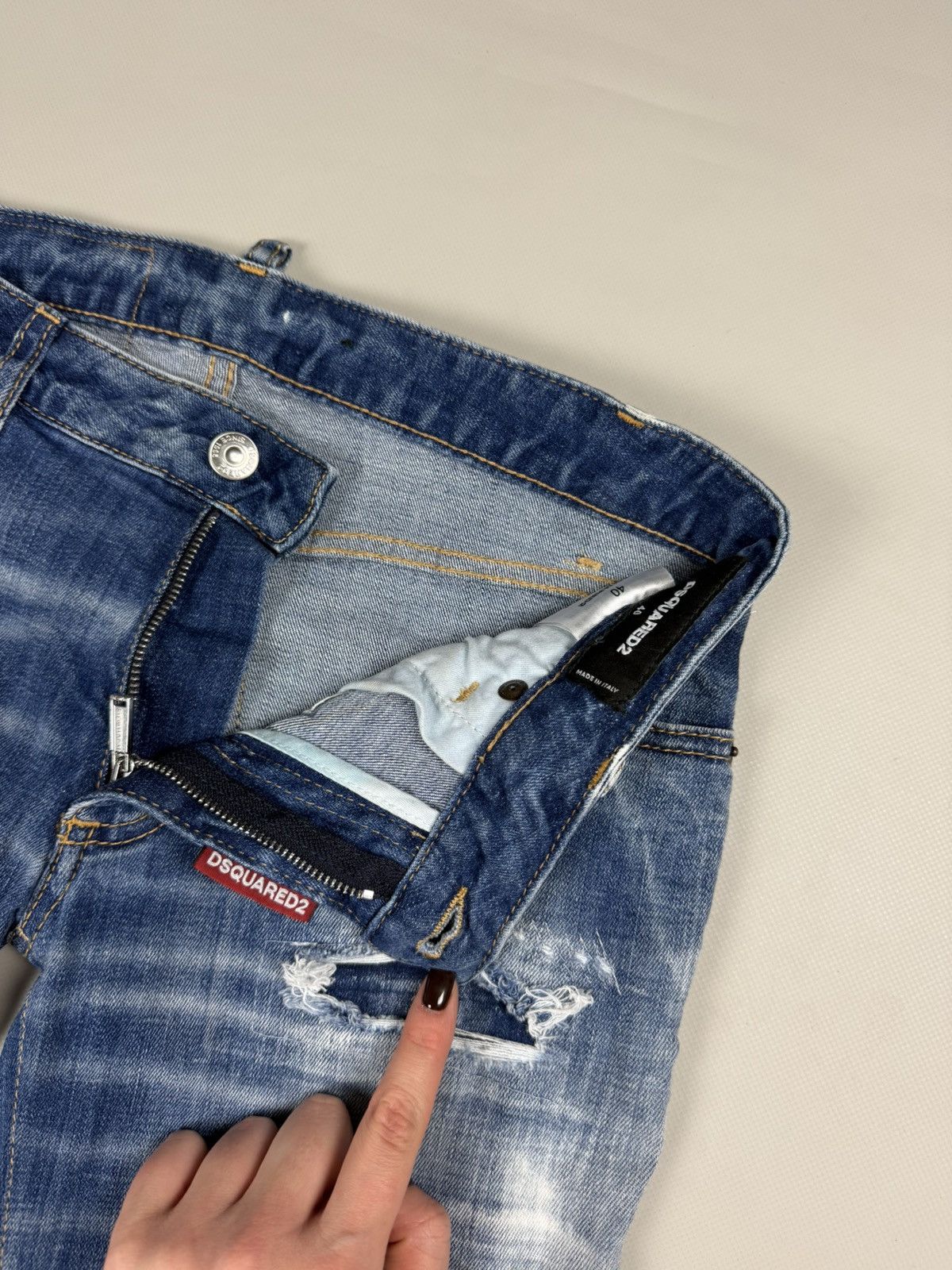 Dsquared2 Dsquared2 Medium Waist Flare Jean Distressed Denim Jeans Size 27" / US 4 / IT 40 - 10 Thumbnail