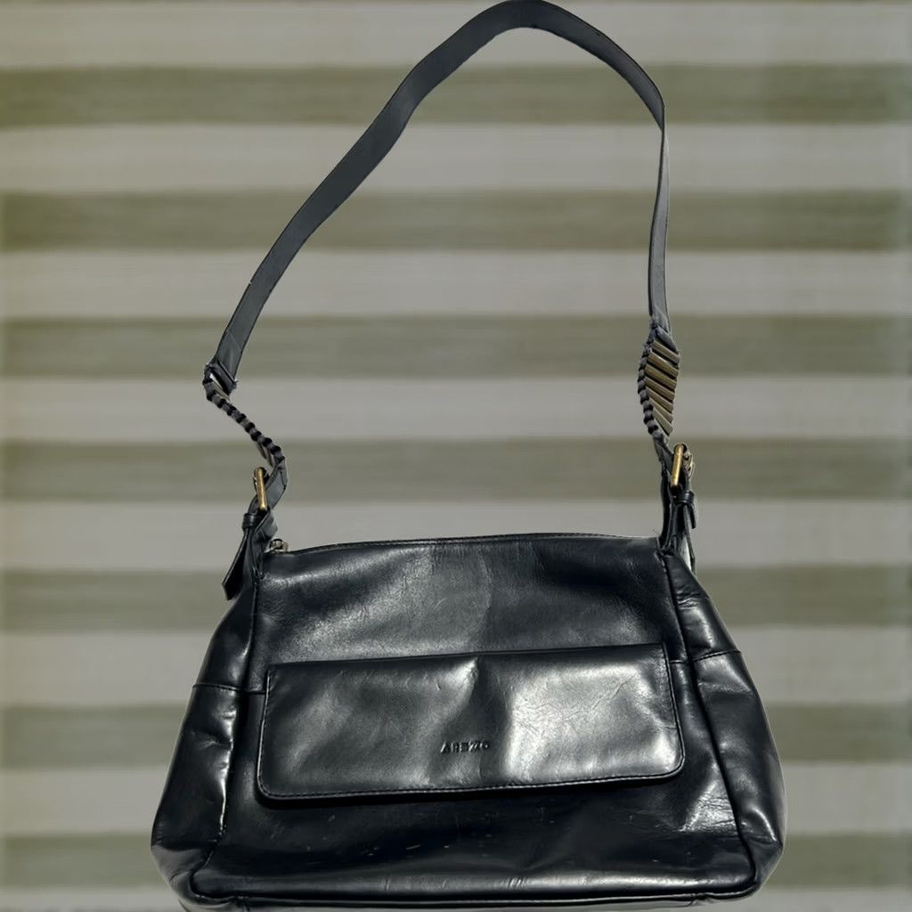 Vintage VINTAGE Arezzo Crossbody Bag Black Leather Women Adults Size ONE SIZE - 1 Thumbnail