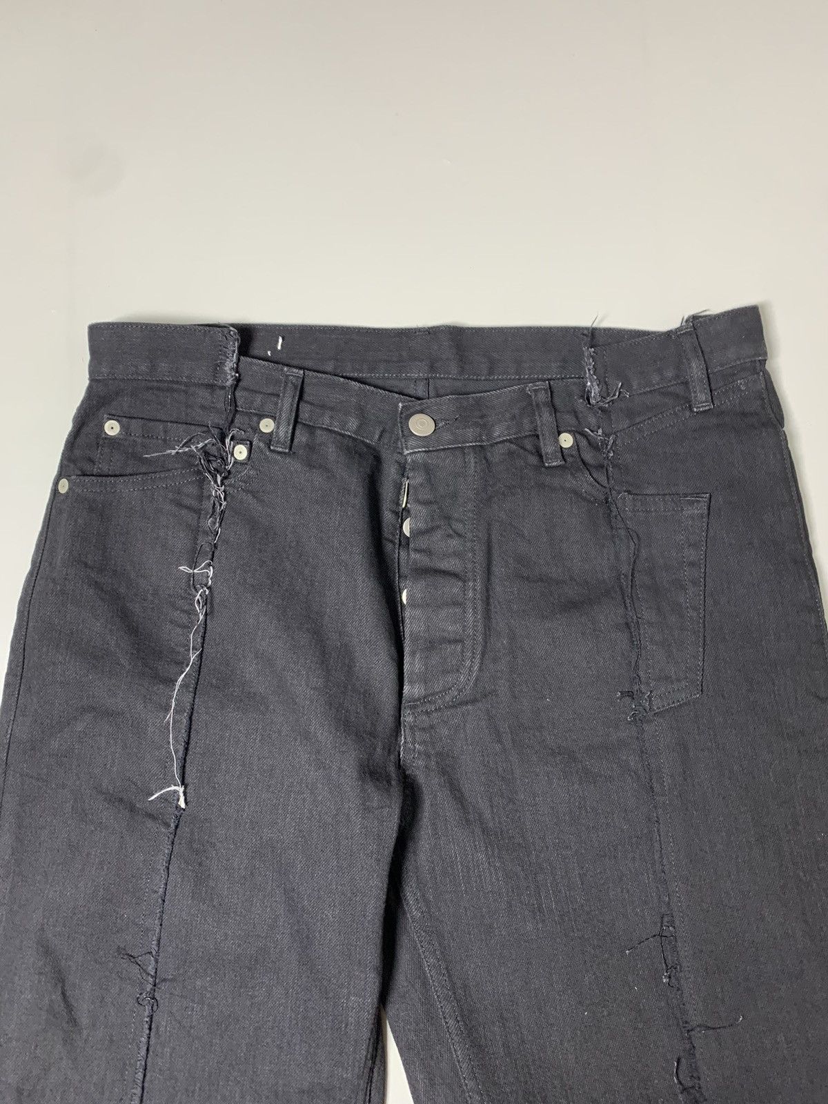 Maison Margiela MAISON MARTIN MARGIELA - RECONSTRUCTED DESTROYED JEANS Size US 35 - 9 Thumbnail