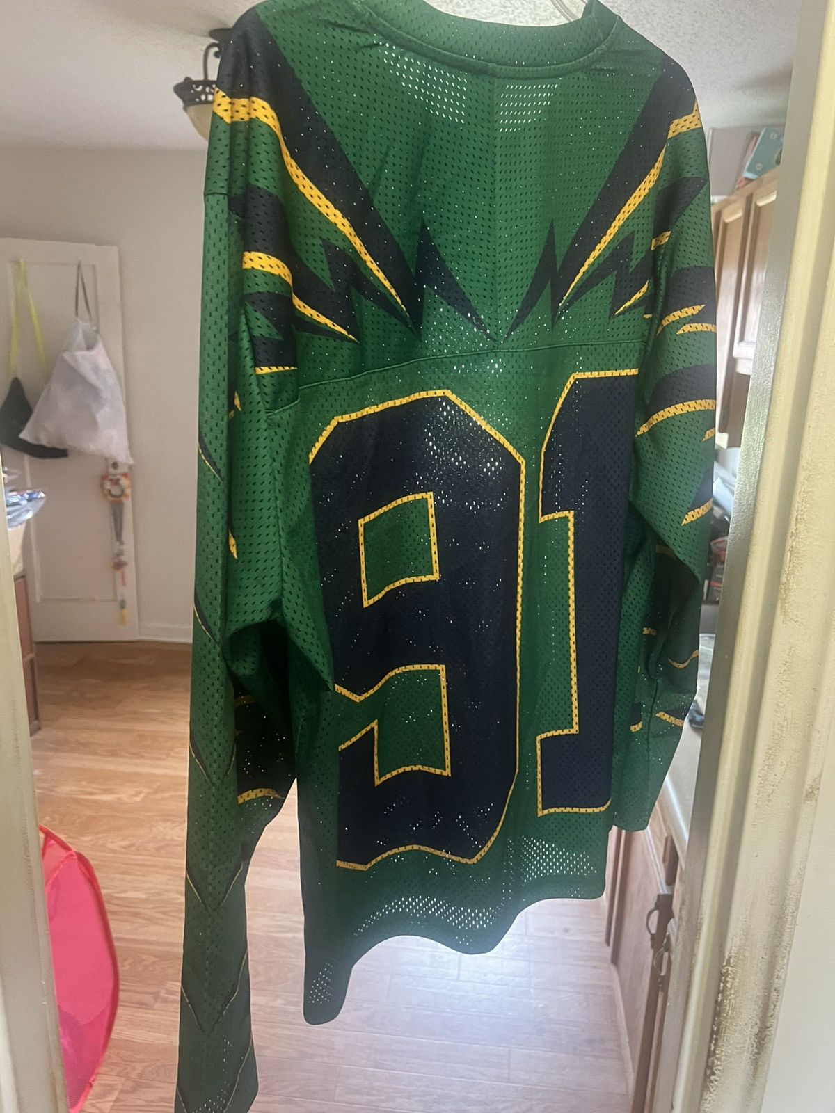 Eric Emanuel Eric Emanuel sport jersey 91 green & yellow large Size US L / EU 52-54 / 3 - 6 Thumbnail
