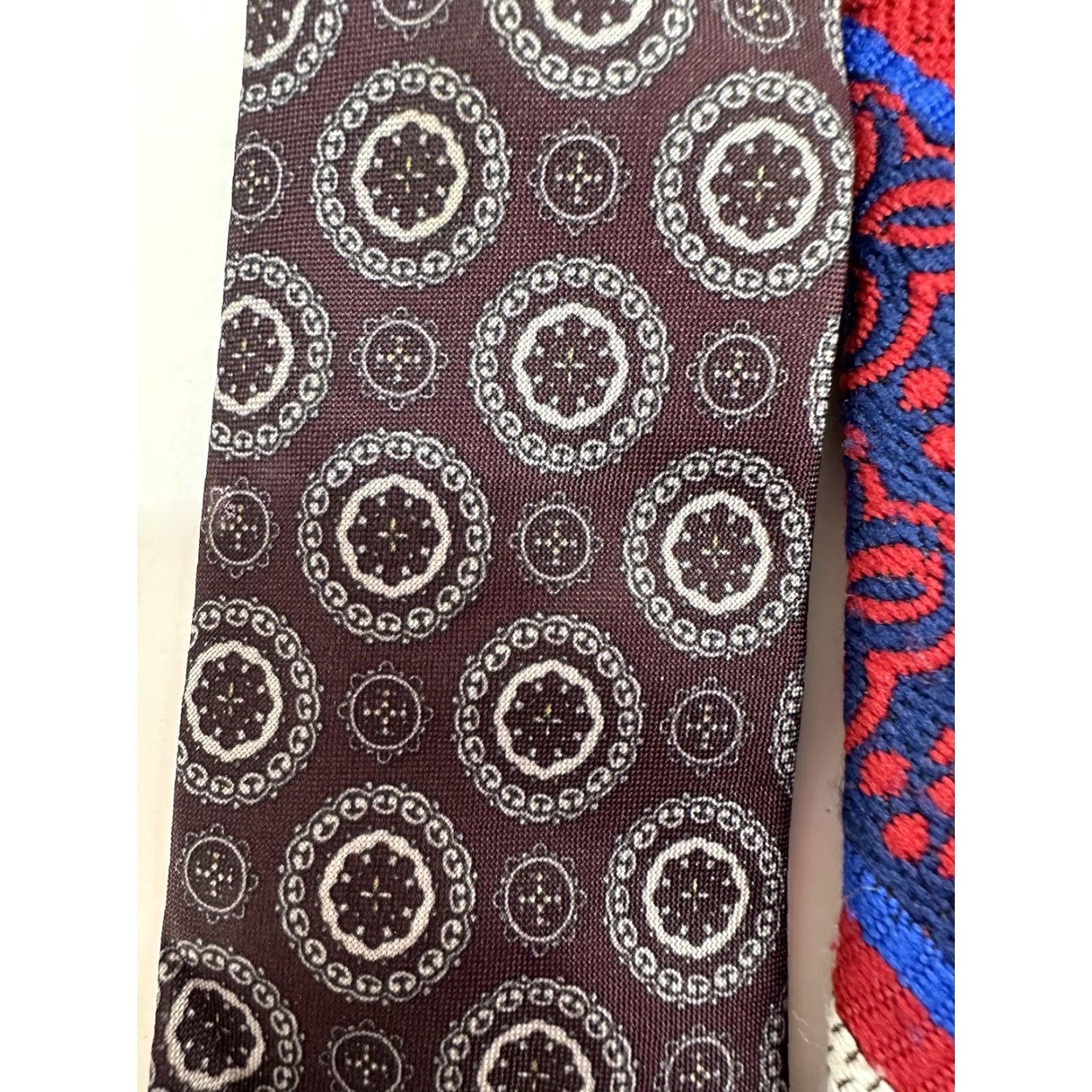 Vintage Mens Tie Set of 5 Lot Assorted Ties Size ONE SIZE - 4 Thumbnail