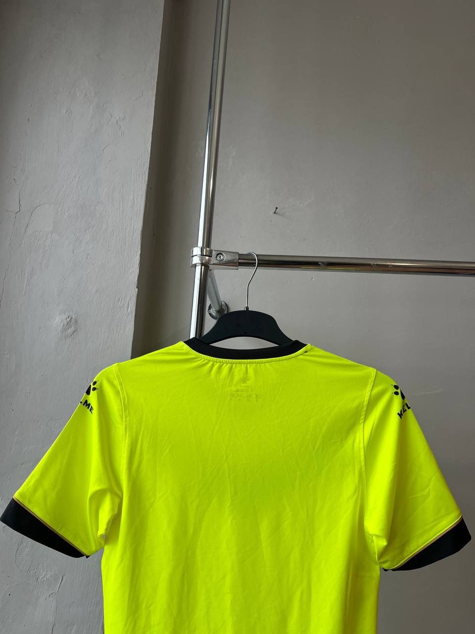 Sports Specialties 2017/18 TELSTAR KELME PLAYER ISSUED SOCCER JERSEY SHIRT SZ M Size US M / EU 48-50 / 2 - 15 Thumbnail