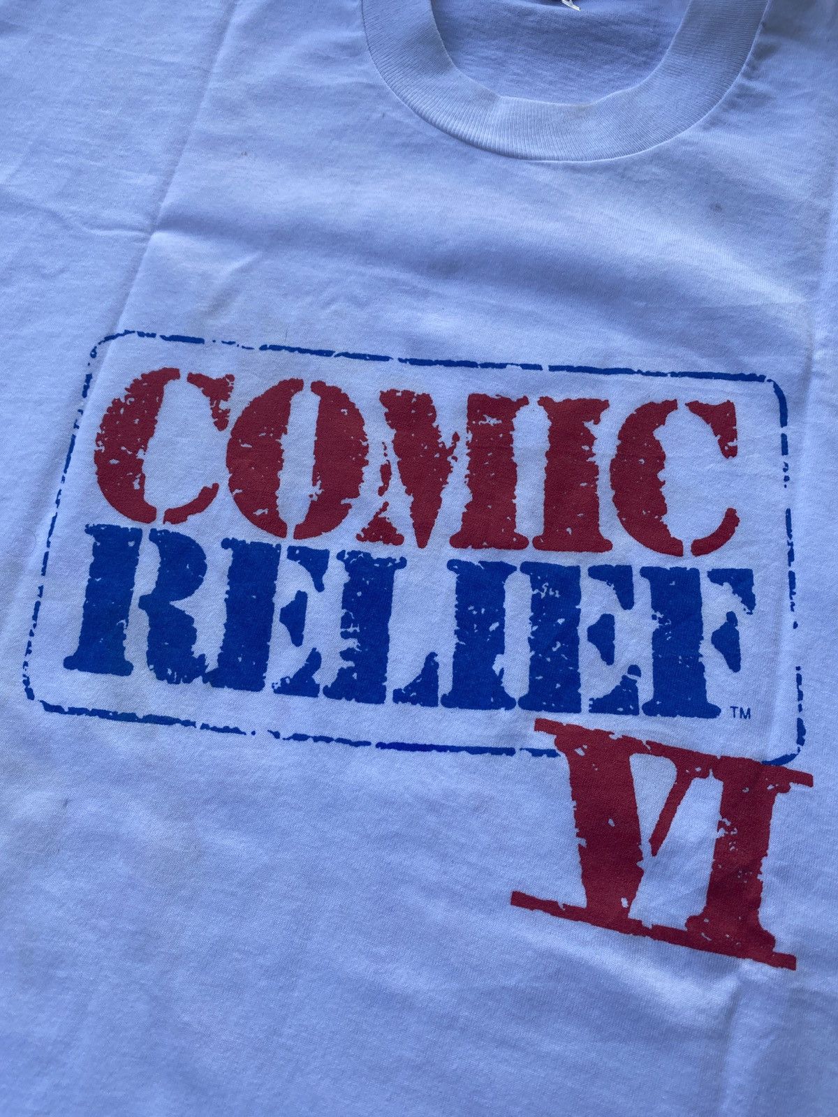 Vintage Vintage Comic Relief VI Tee 90s USA Fruit of the Loom Size US XL / EU 56 / 4 - 2 Thumbnail