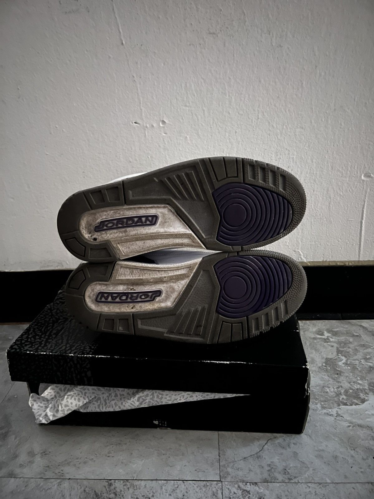 Jordan Brand Purple Air Jordan 3s Size US 9 / IT 39 - 5 Thumbnail