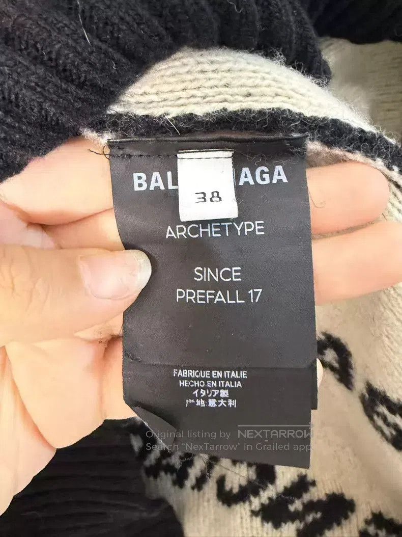 Balenciaga Balenciaga Bulletproof Sweater Size XS / US 0-2 / IT 36-38 - 3 Thumbnail
