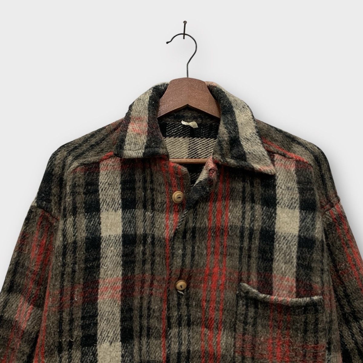 Vintage VINTAGE 90s PLAID BLANKET CHECKERED WOOL FLANNEL BUTTON UP Size US L / EU 52-54 / 3 - 5 Thumbnail