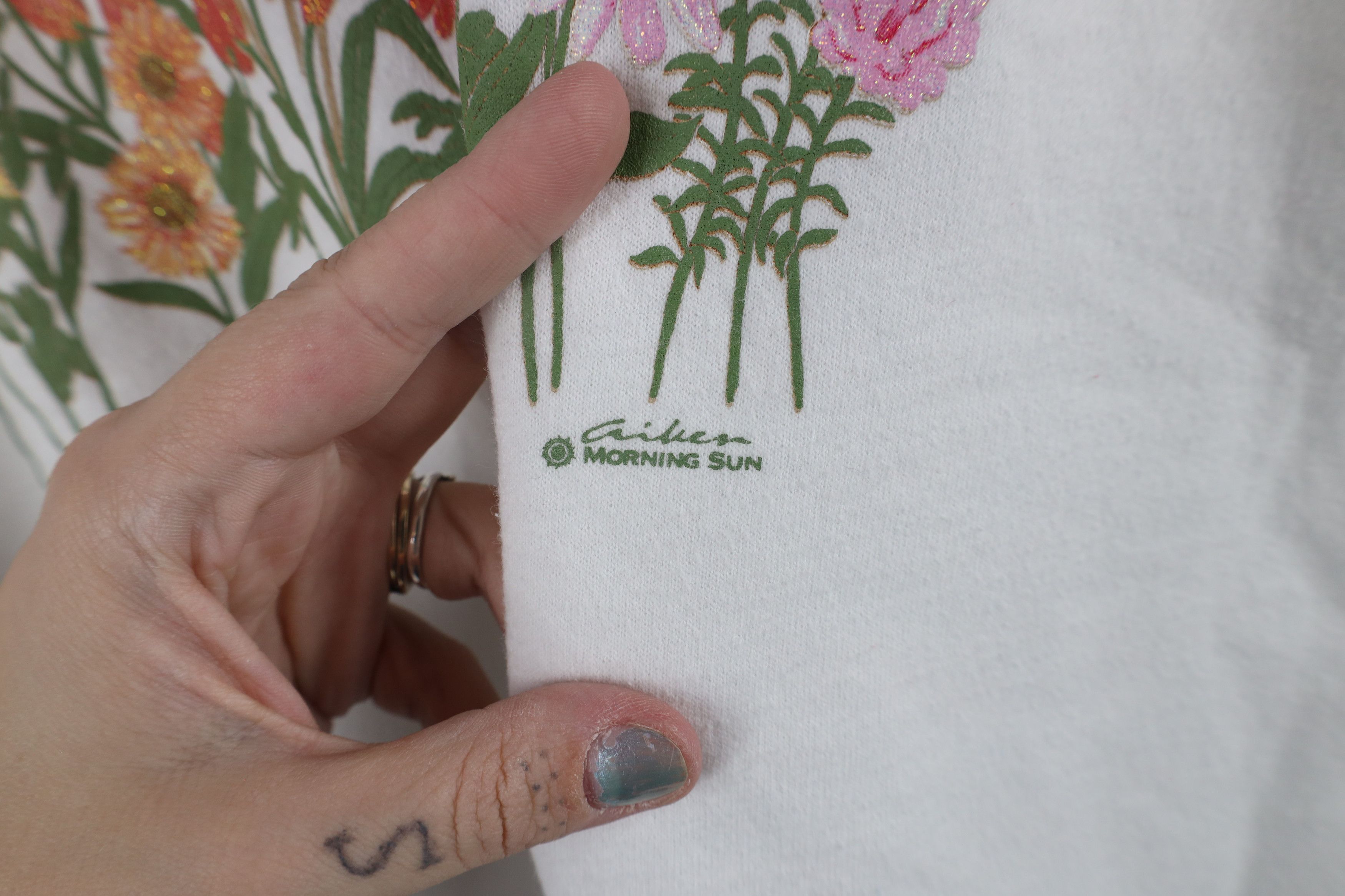 Vintage Vintage 90s Streetwear Primitive Flower Layered Sweatshirt Size XL / US 12-14 / IT 48-50 - 5 Thumbnail