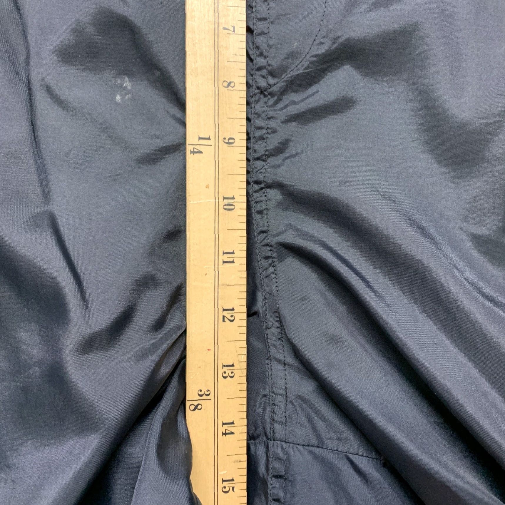 Vintage Results Mens Athletic Shorts Sport Black Large with Pockets Elastic Inseam 10.5 in Read Read Size US 33 - 4 Thumbnail