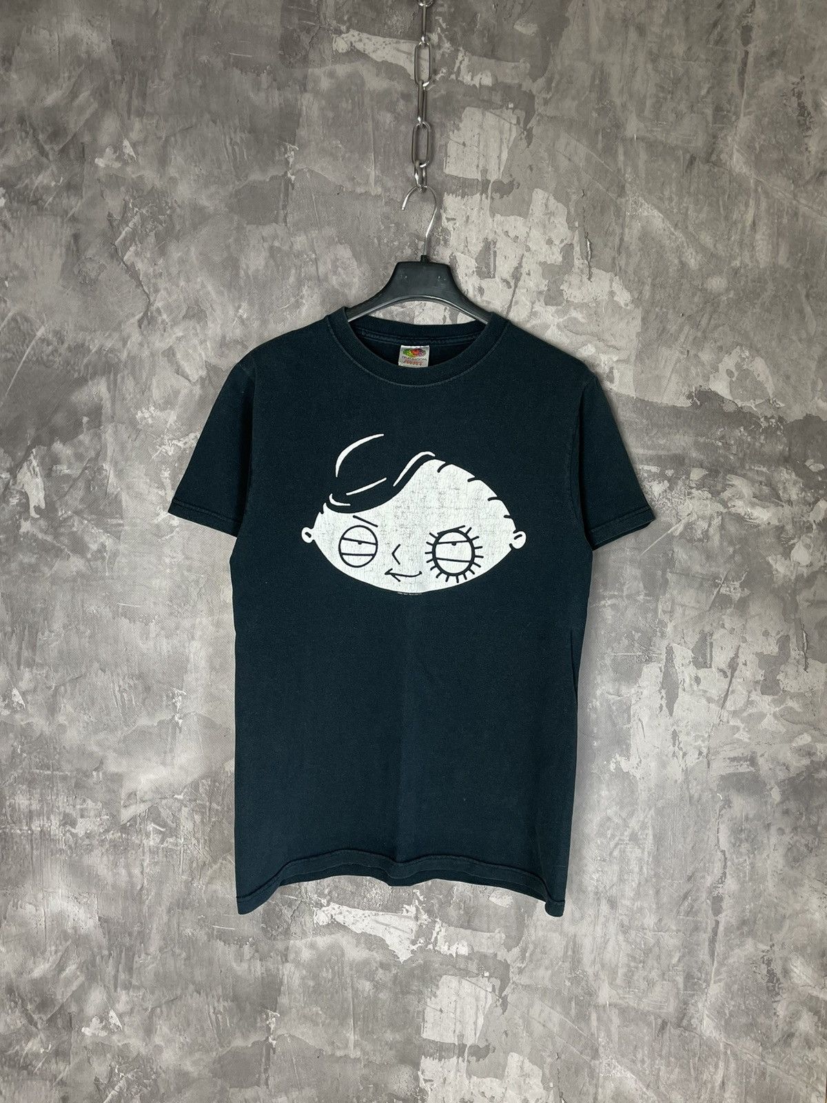 Griffin × Vintage Vintage Y2K Stewie Griffin Faded Fruit of The Loom T shirt Size US S / EU 44-46 / 1 - 1 Thumbnail