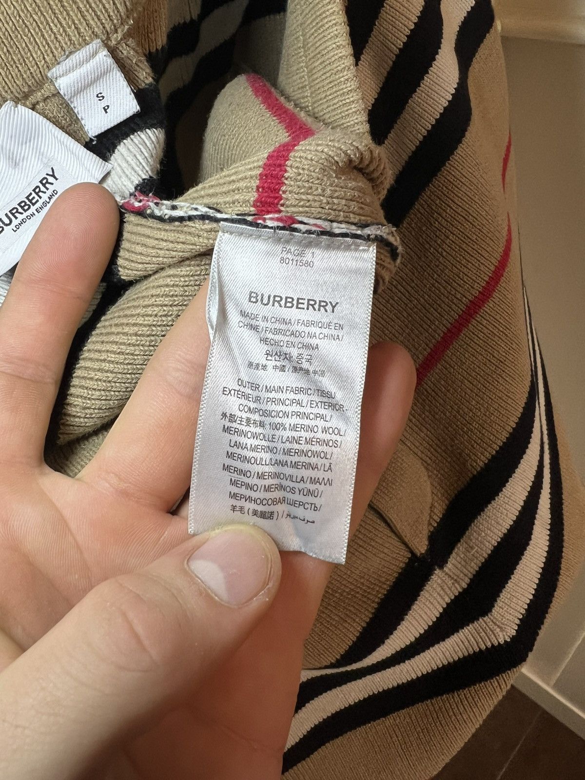 Burberry Vintage Burberry logo plaid heavy knit shorts Size US 32 / EU 48 - 9 Thumbnail