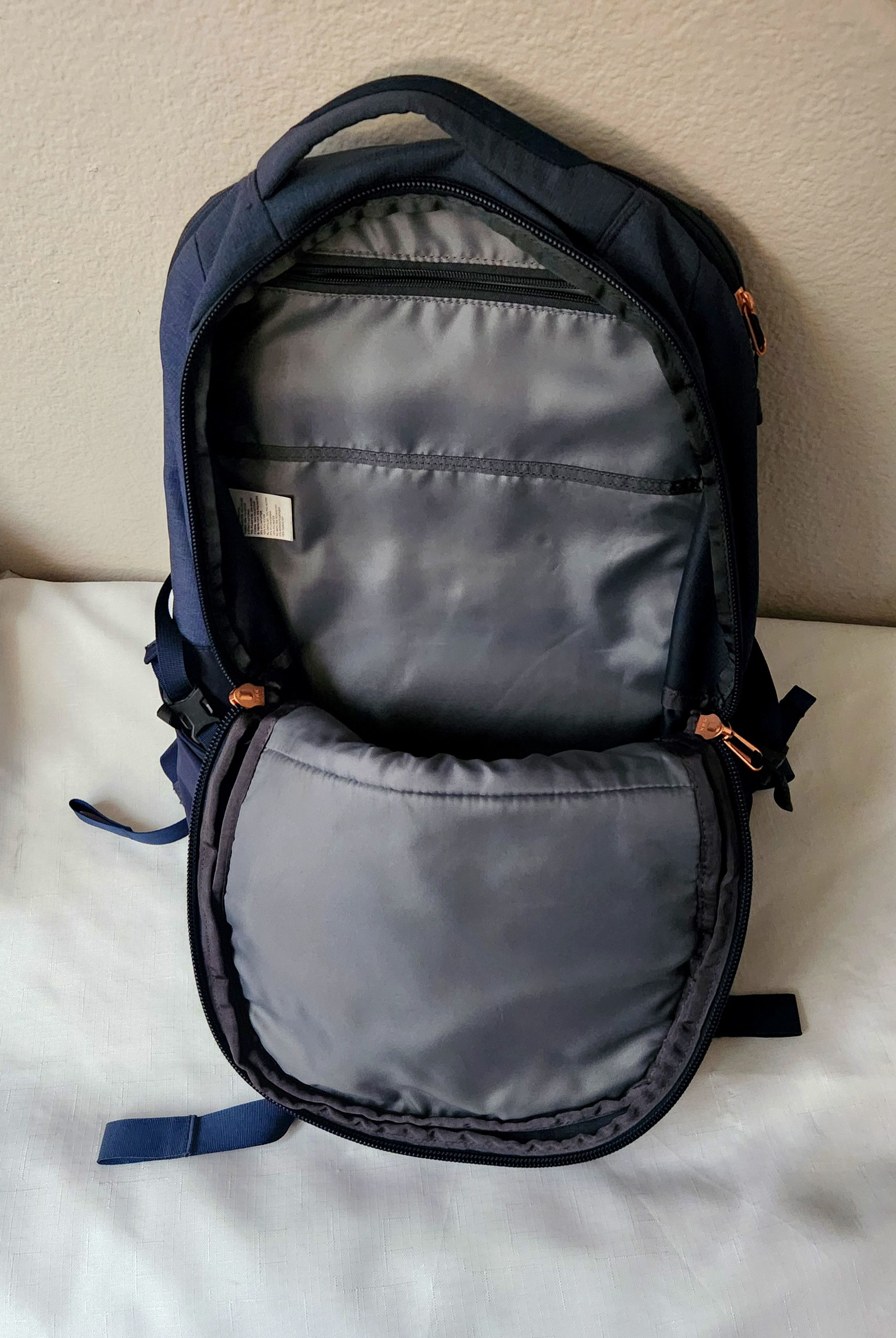 The North Face The North Face Surge Backpack Navy Blue Hiking School Size ONE SIZE - 9 Thumbnail