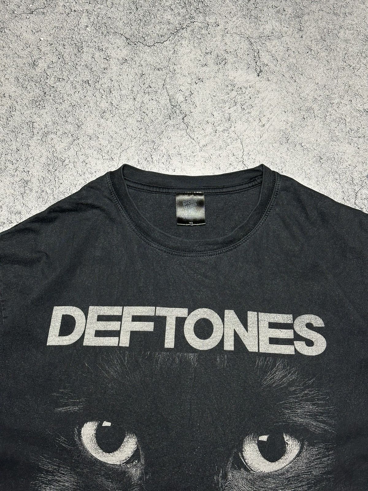 Band Tees Vintage Deftones Cat Rock Metal Band Tee Shirt Size US XL / EU 56 / 4 - 2 Thumbnail