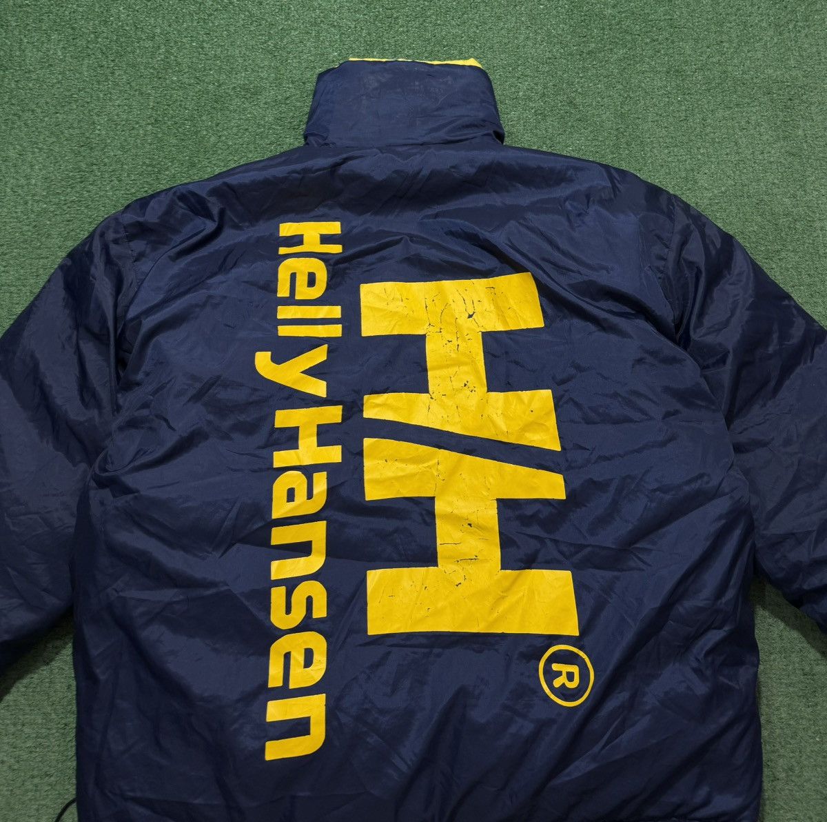 Helly Hansen Helly Hansen Reversible Puffer Jacket Vintage Size US XL / EU 56 / 4 - 5 Thumbnail