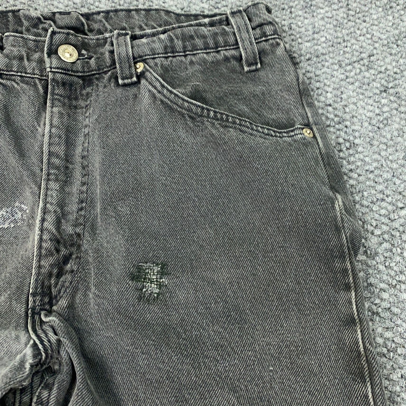 VINTAGE Levi's 505 Jeans - Levi's Jeans - Jeans - Men - 33x31 - Gray - Denim - 80s Grunge USA Distressed Regular Straight Vintage