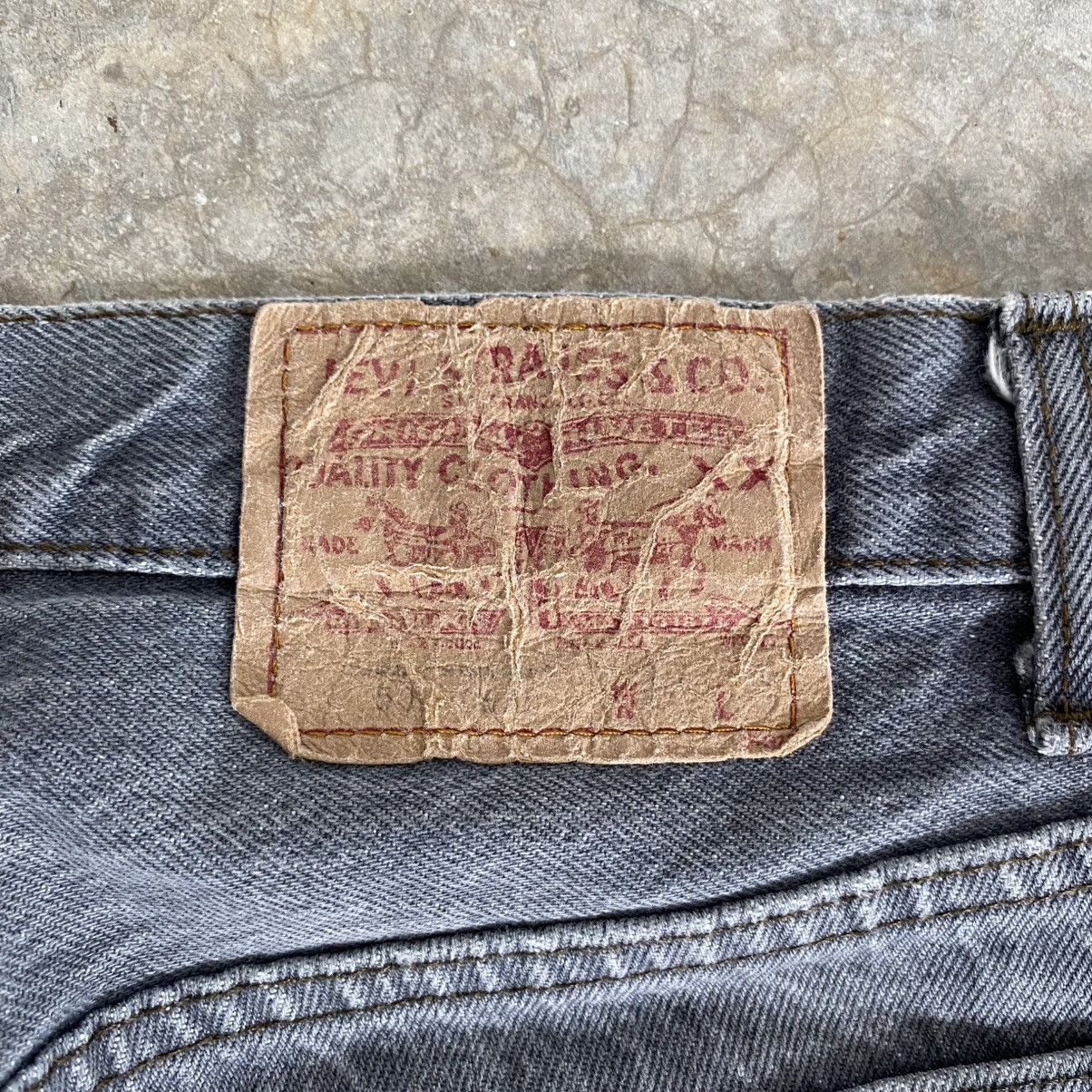Levi's Vintage 80’s Levis 501 Faded Ash Grey Denim Jeans Size US 30 / EU 46 - 16 Thumbnail
