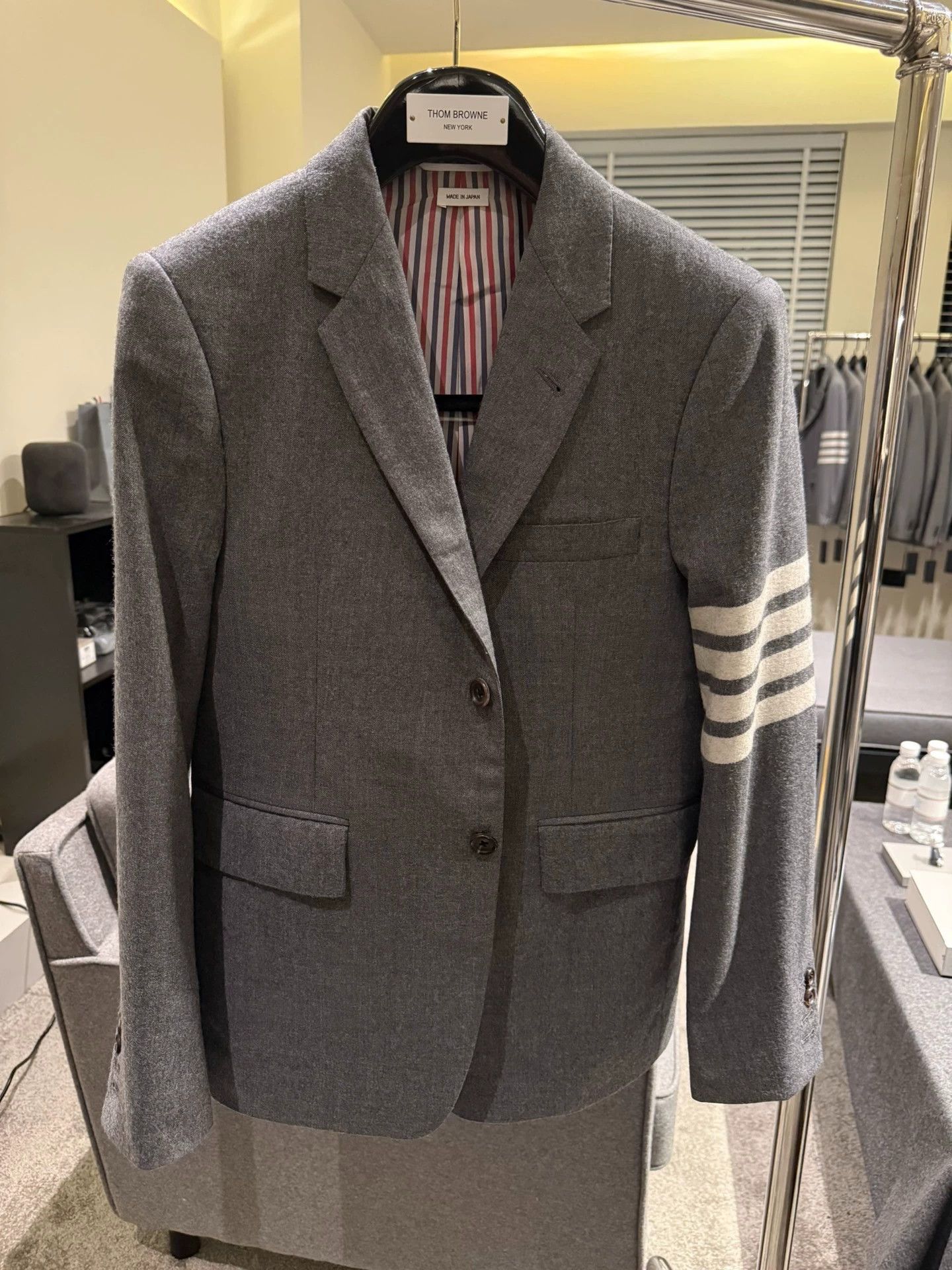 Thom Browne Thom Browne Classic Gray 4-Bar Wool Flannel Suit 9+ Size US S / EU 44-46 / 1 - 1 Thumbnail