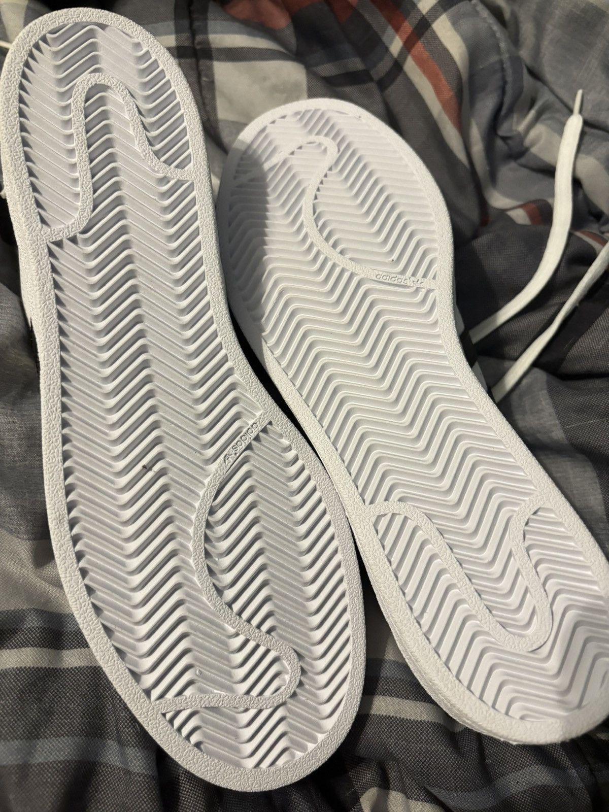Adidas Adidas Superstars Size US 9 / EU 42 - 5 Thumbnail