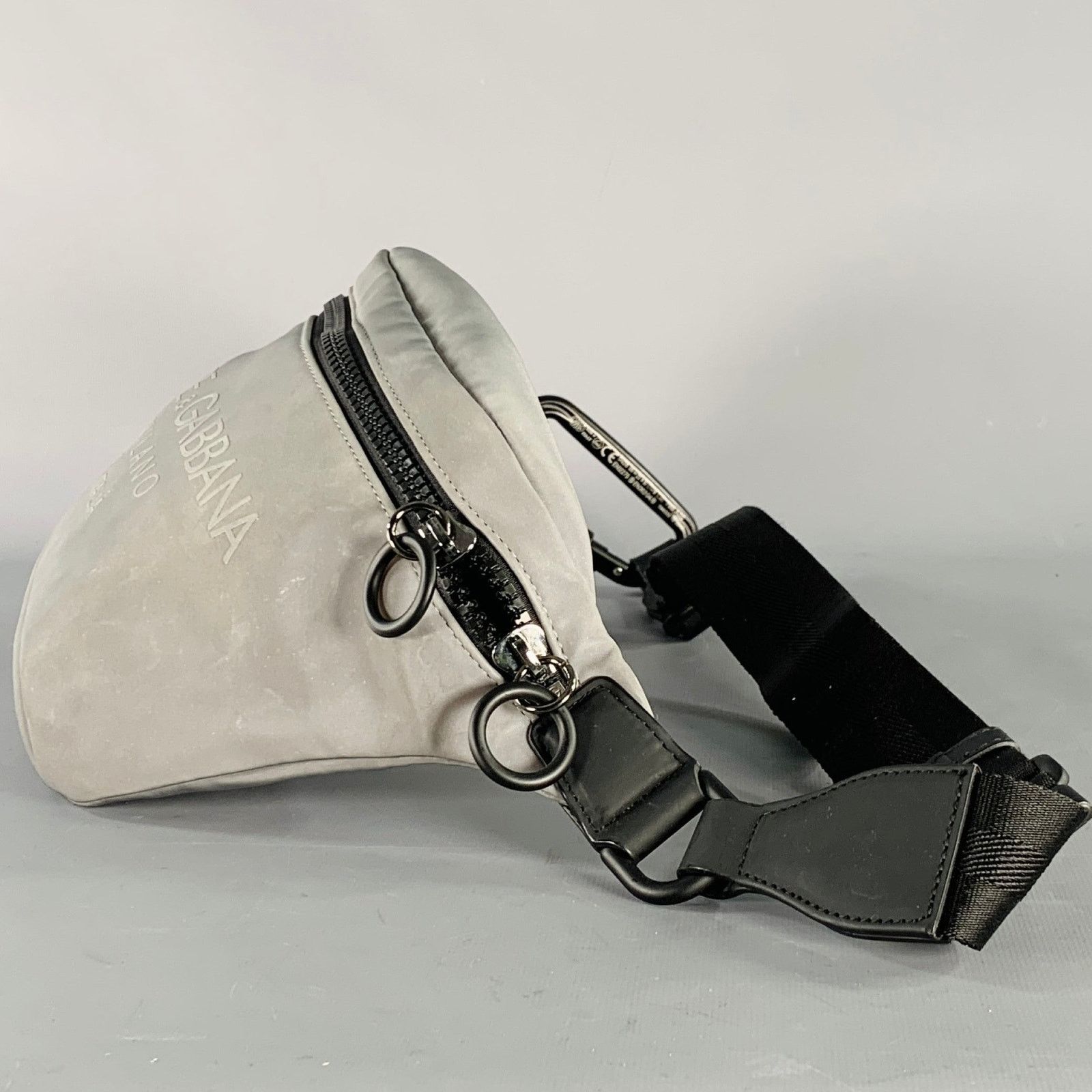 Dolce & Gabbana Grey Metallic Reflective Canvas Zip Waist Bag Size ONE SIZE - 4 Thumbnail