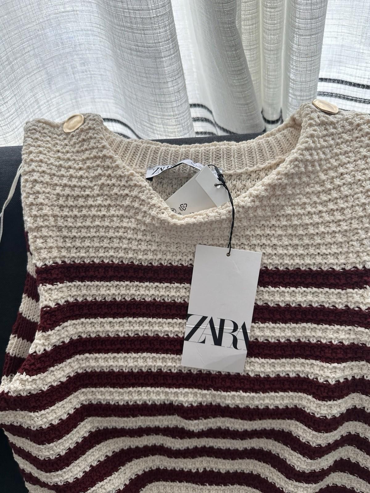 Zara Zara waistcoat cream and burgundy color BNWT Size S / US 4 / IT 40 - 3 Thumbnail