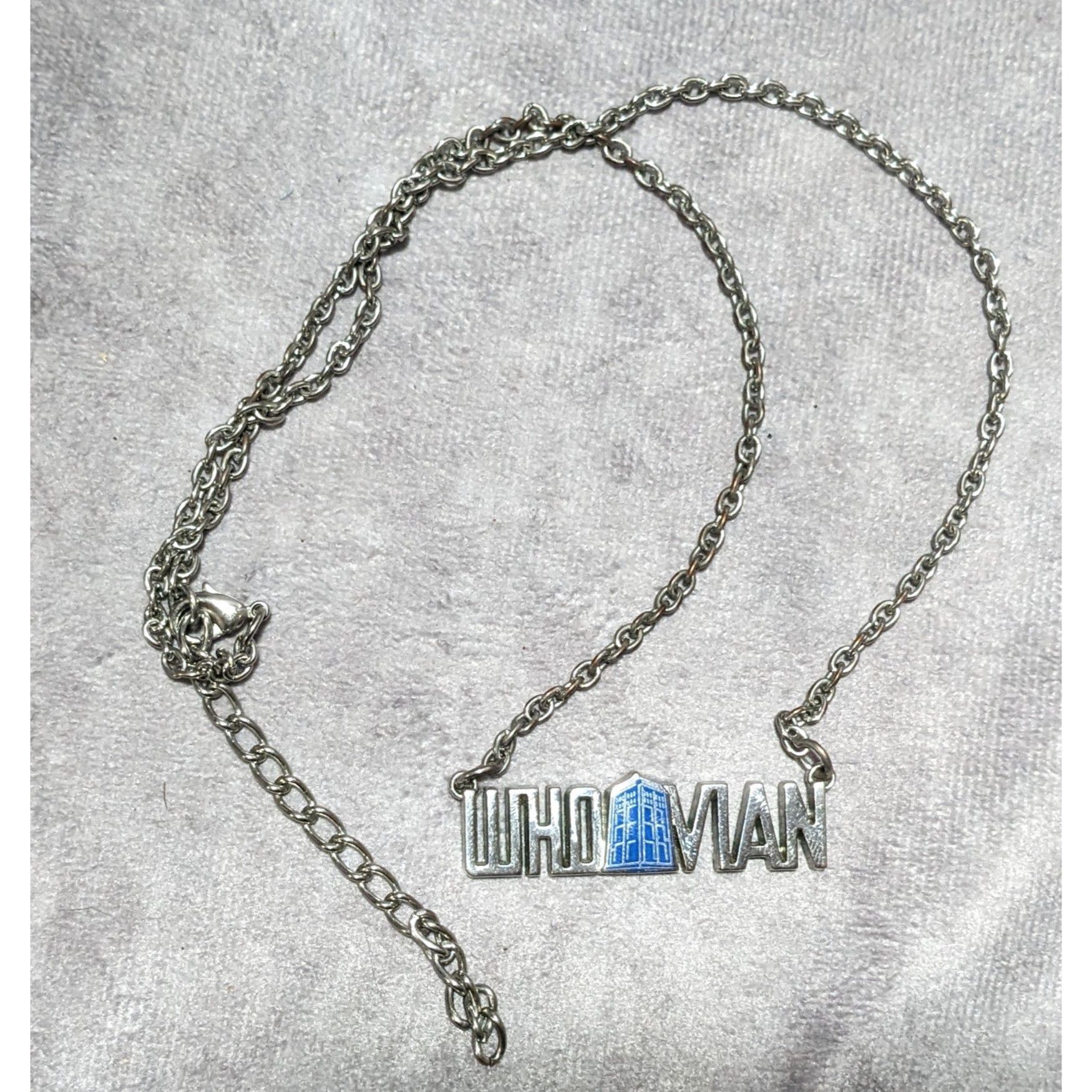 Other Dr Who "Whovian" Tardis Pendant Necklace Size ONE SIZE - 10 Thumbnail