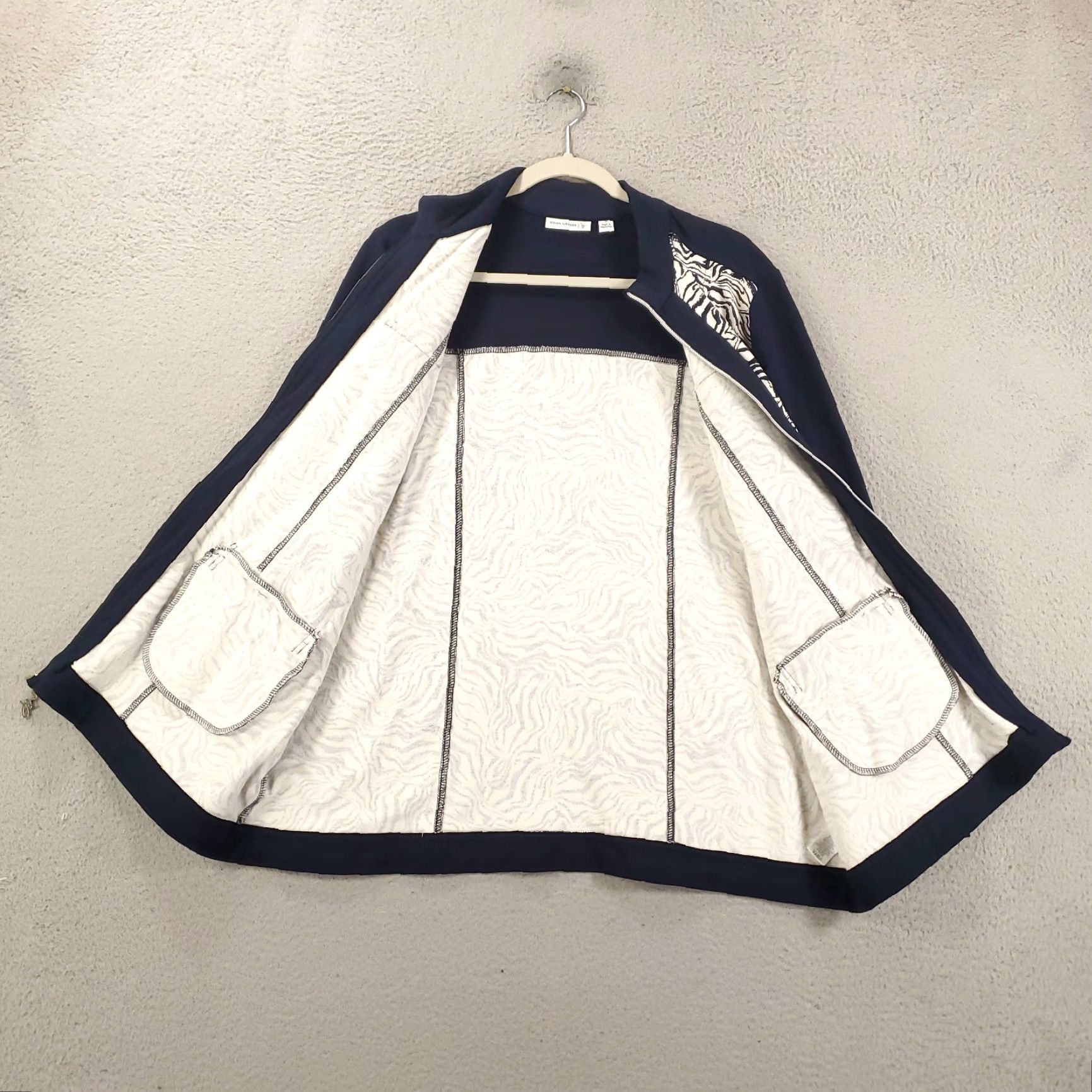 Vintage Susan Graver Womens Jacket 1X Navy Blue White Geometric Full Zip Stretchy Jacket Size XL / US 12-14 / IT 48-50 - 2 Thumbnail