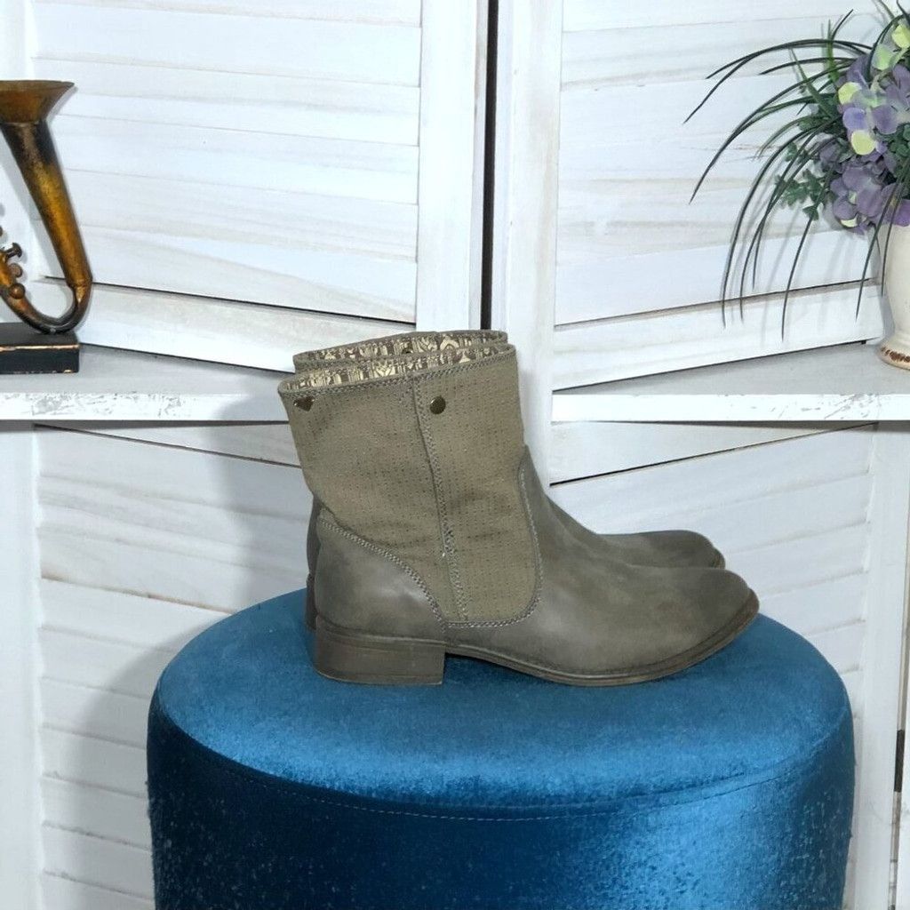 Vintage Roxy ankle boots taupe canvas leather rubber sole vintage 7 Size US 7 / IT 37 - 1 Thumbnail