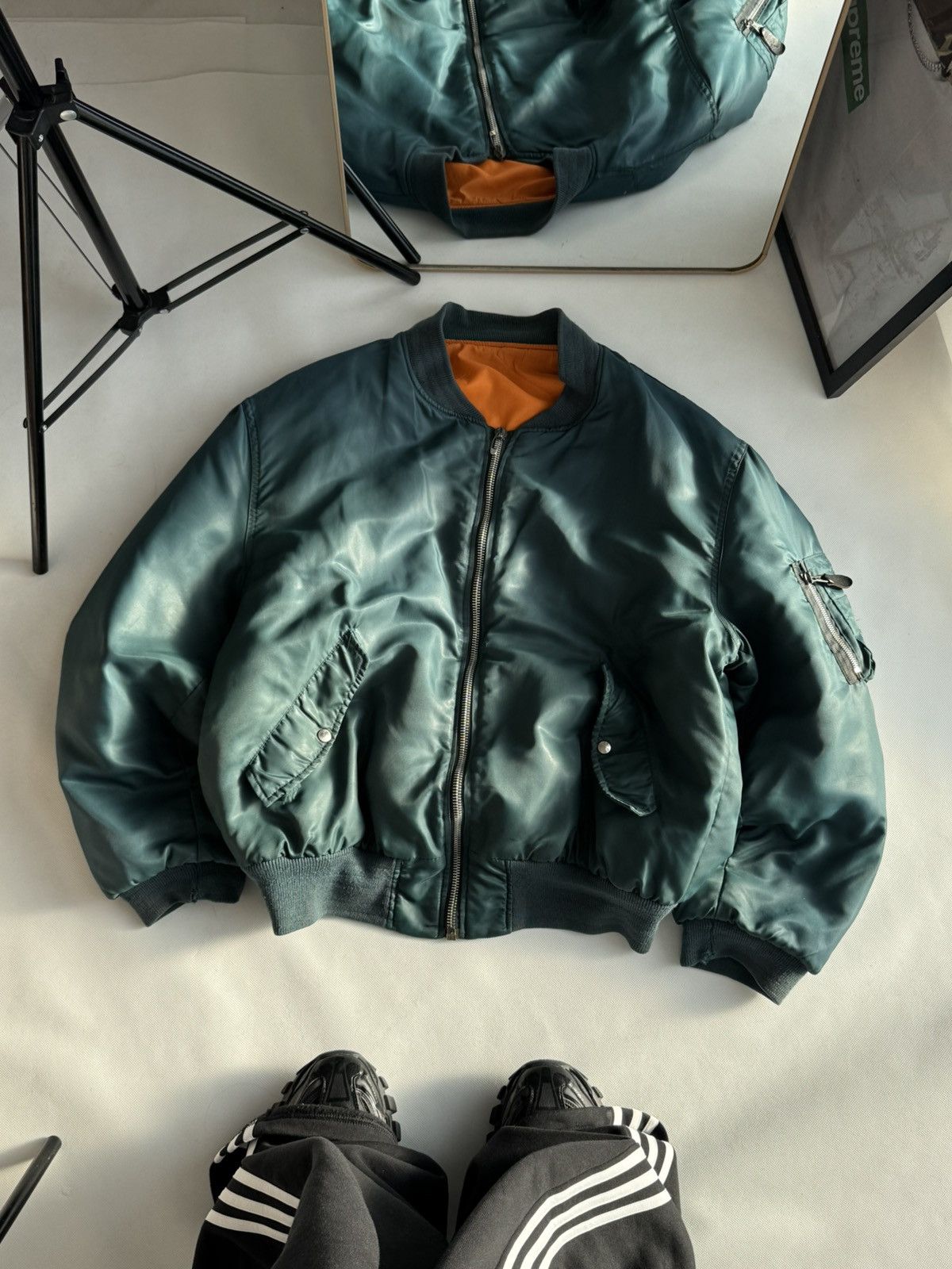 Vintage Vintage Boxy Faded MA1 Bomber Jacket Alpha Industries Style Size US L / EU 52-54 / 3 - 7 Thumbnail