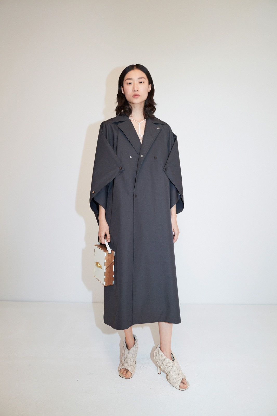 Bottega Veneta PF20 Cape Size US L / EU 52-54 / 3 - 7 Thumbnail
