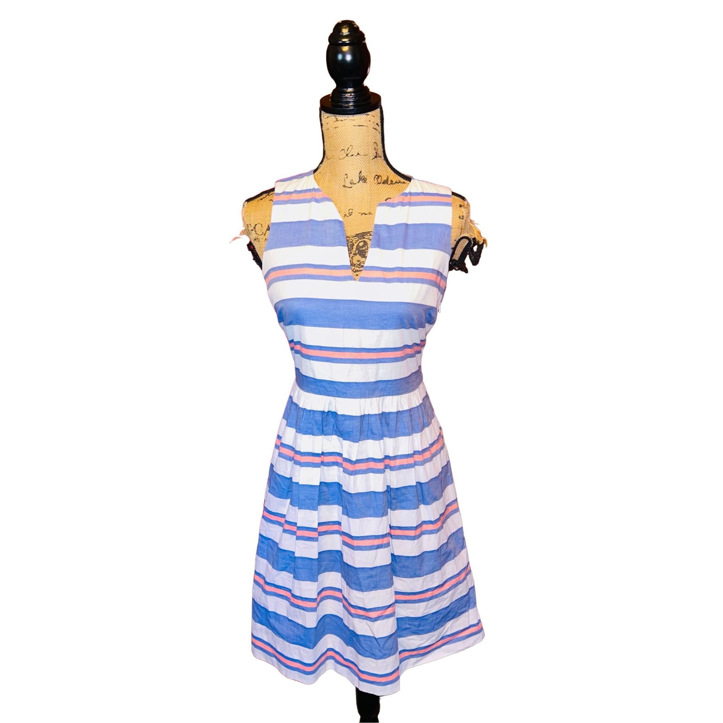 image of NWT Vineyard Vines Womens V-Neck St. Jean Stripe Dress Size in Blue