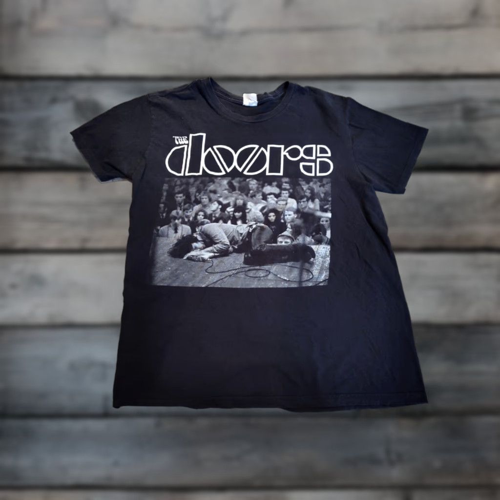 Vintage VINTAGE The Doors Band Shirt M Adult Medium Black Short Sleeve Crew Neck T-Shirt 60s 70s 80s Rock Mens Size US M / EU 48-50 / 2 - 1 Thumbnail