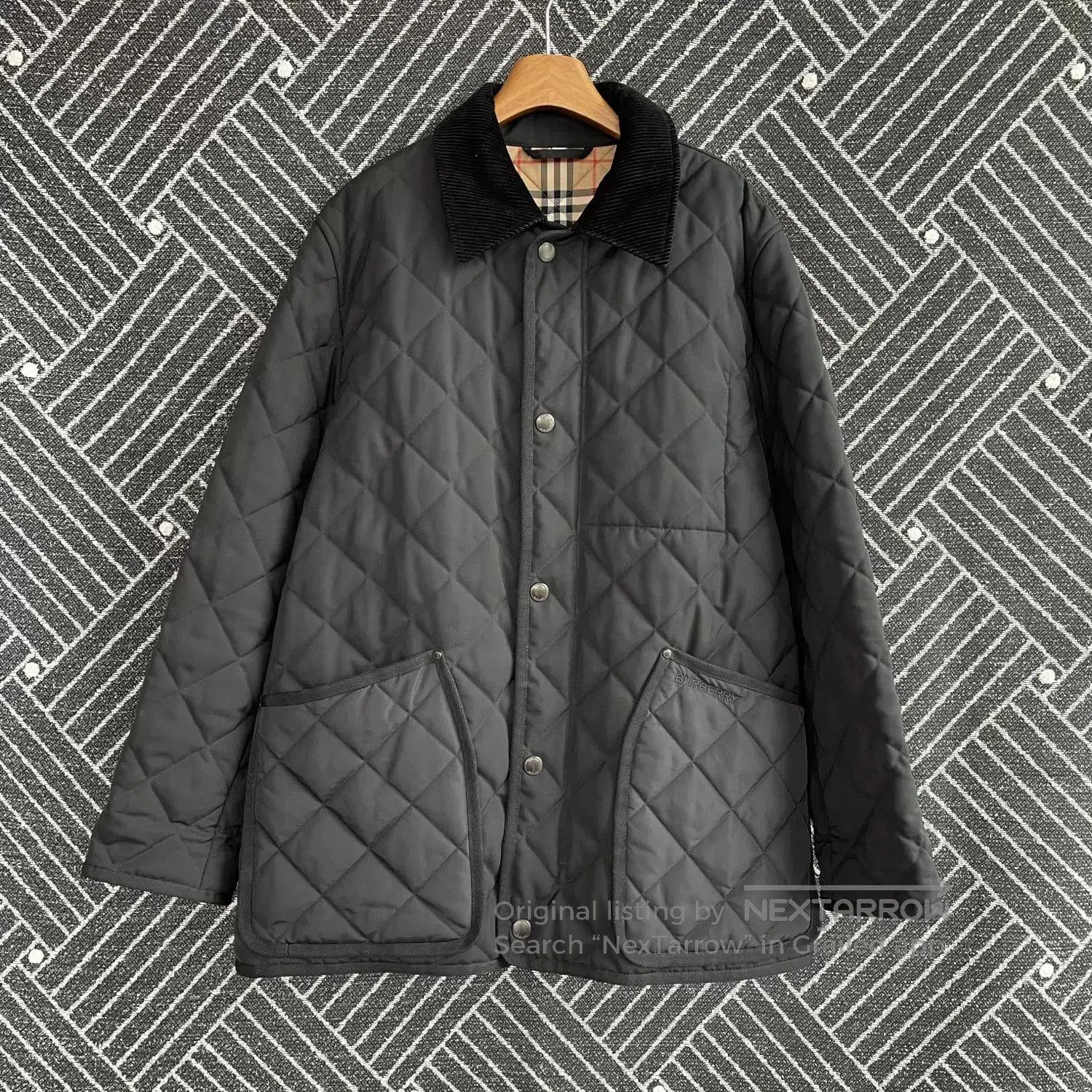 Burberry Burberry Men's Classic Check Cotton Jacket. Size US XL / EU 56 / 4 - 1 Thumbnail